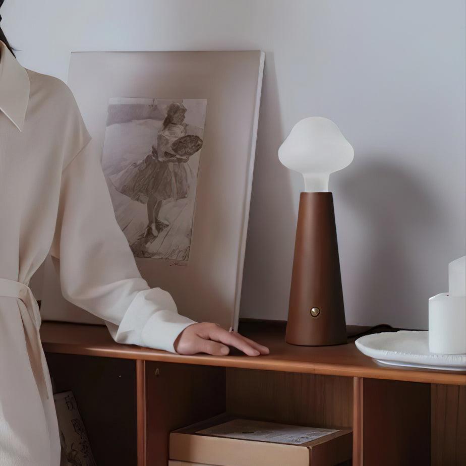 Cloudlet_Table_Lamp_8