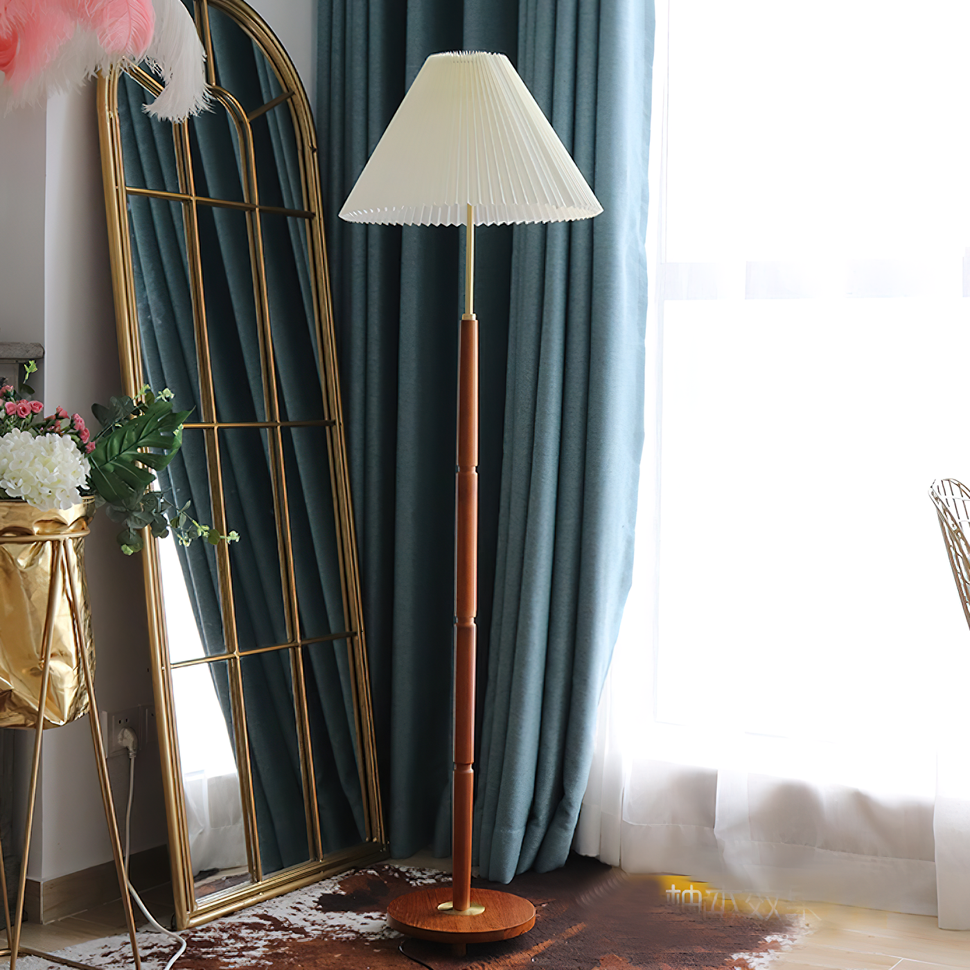 Cone_Pleated_Floor_Lamp_3
