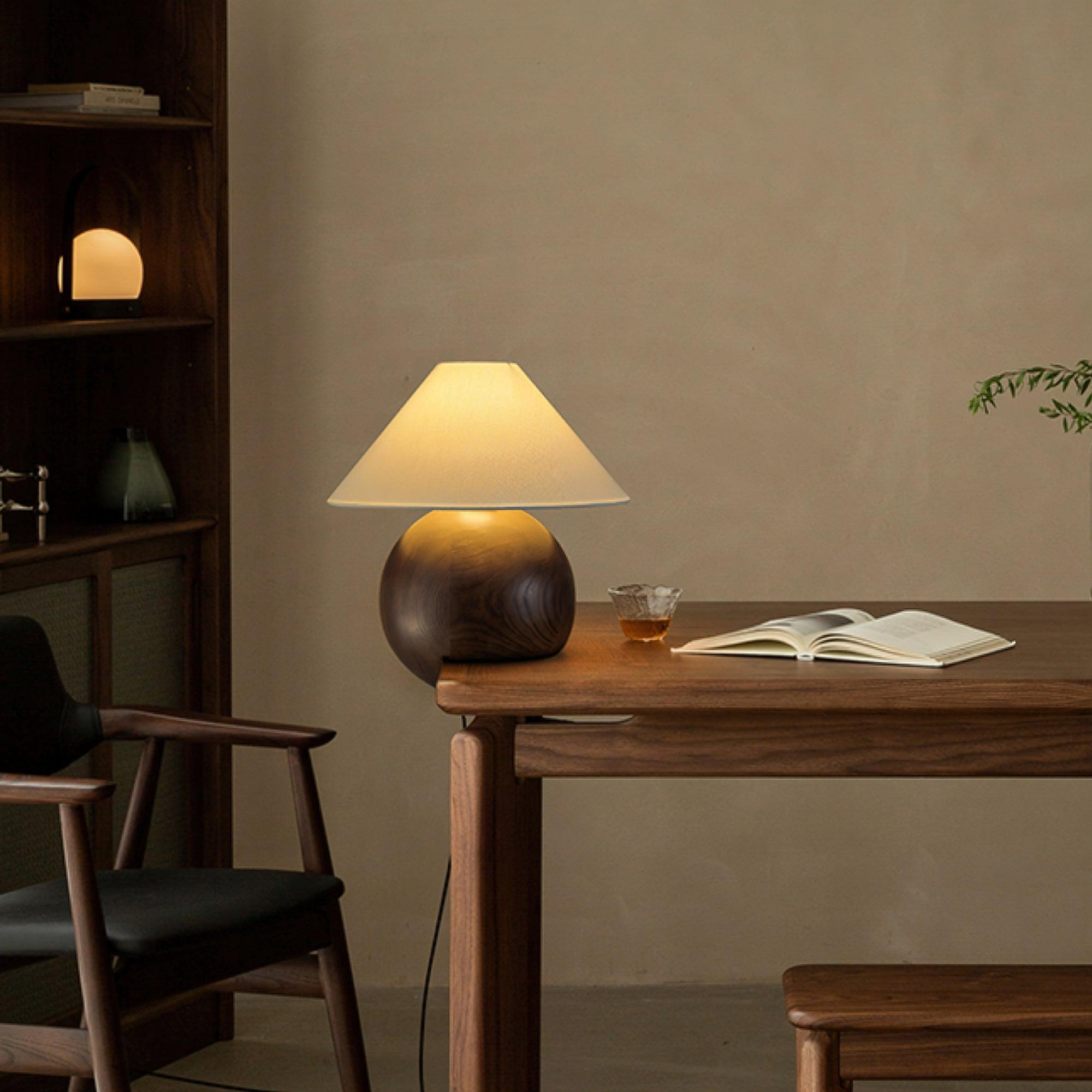 Corner-Log-Table-Lamp_12