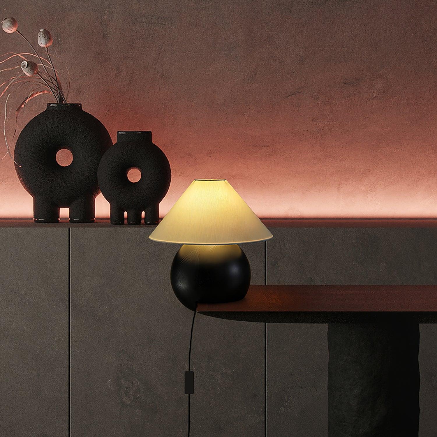 Corner-Log-Table-Lamp_4