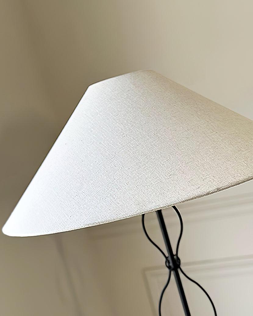 Corner_Standing_Floor_Lamp_3