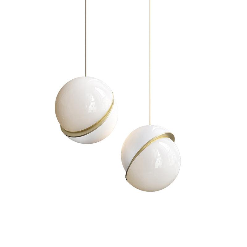 Crescent_Pendant_Lamp_1
