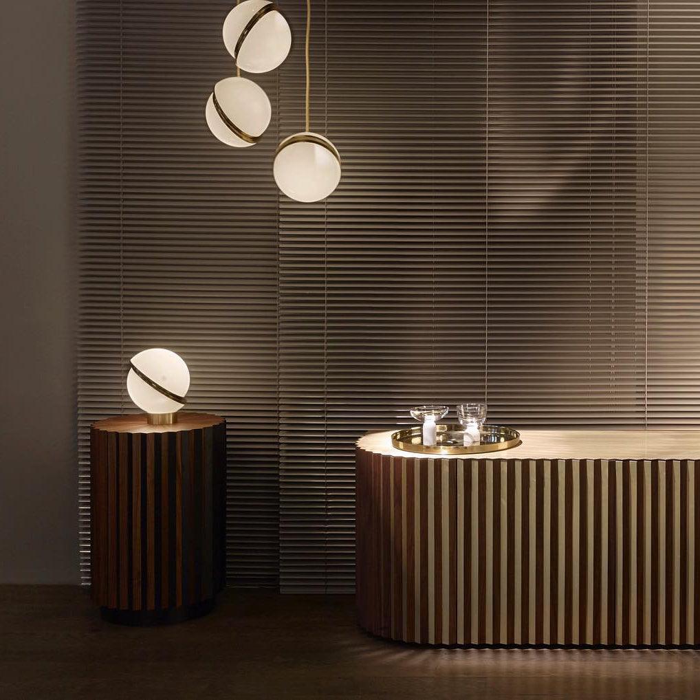 Crescent_Pendant_Lamp_23