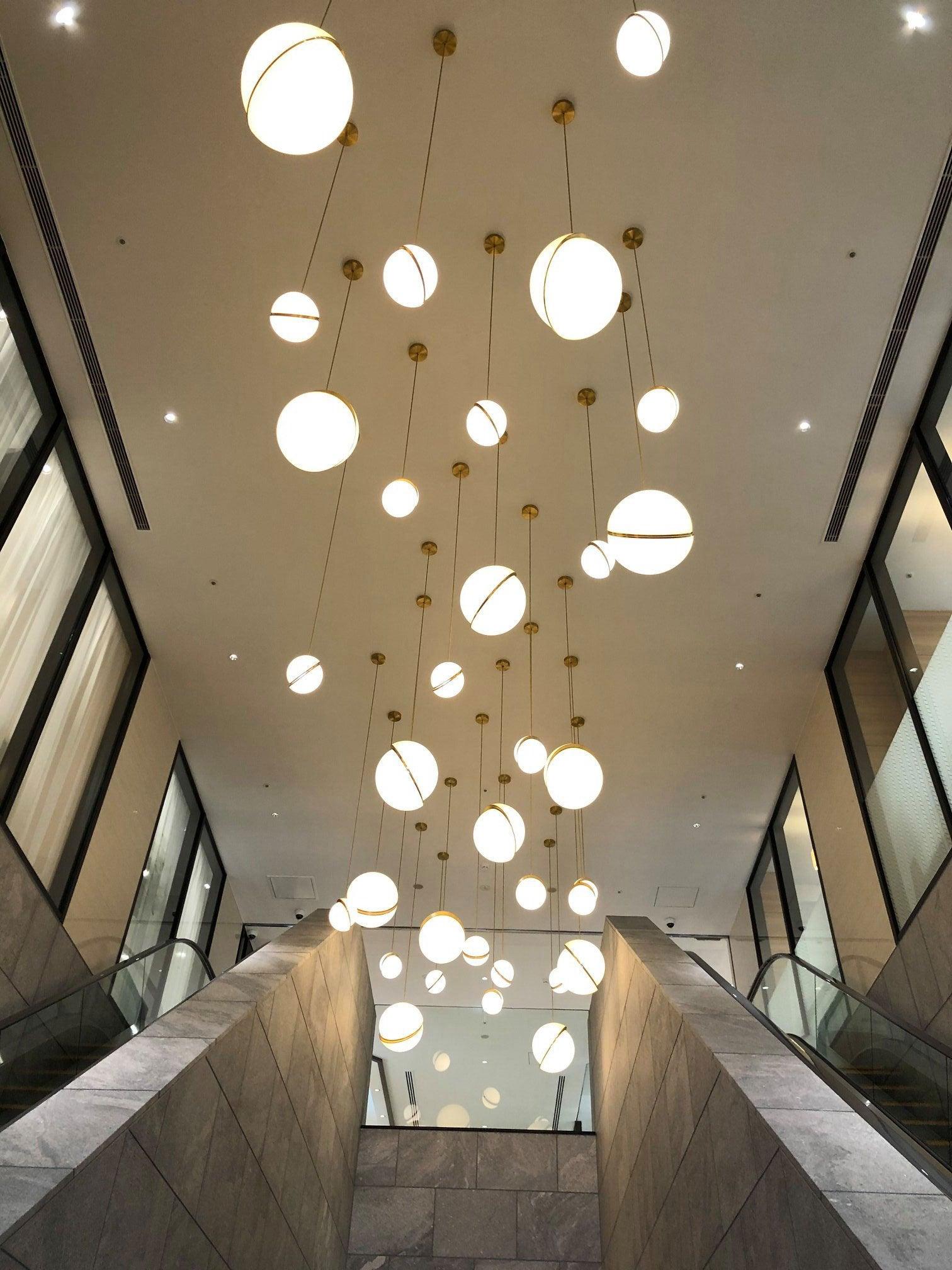 Crescent_Pendant_Lamp_49
