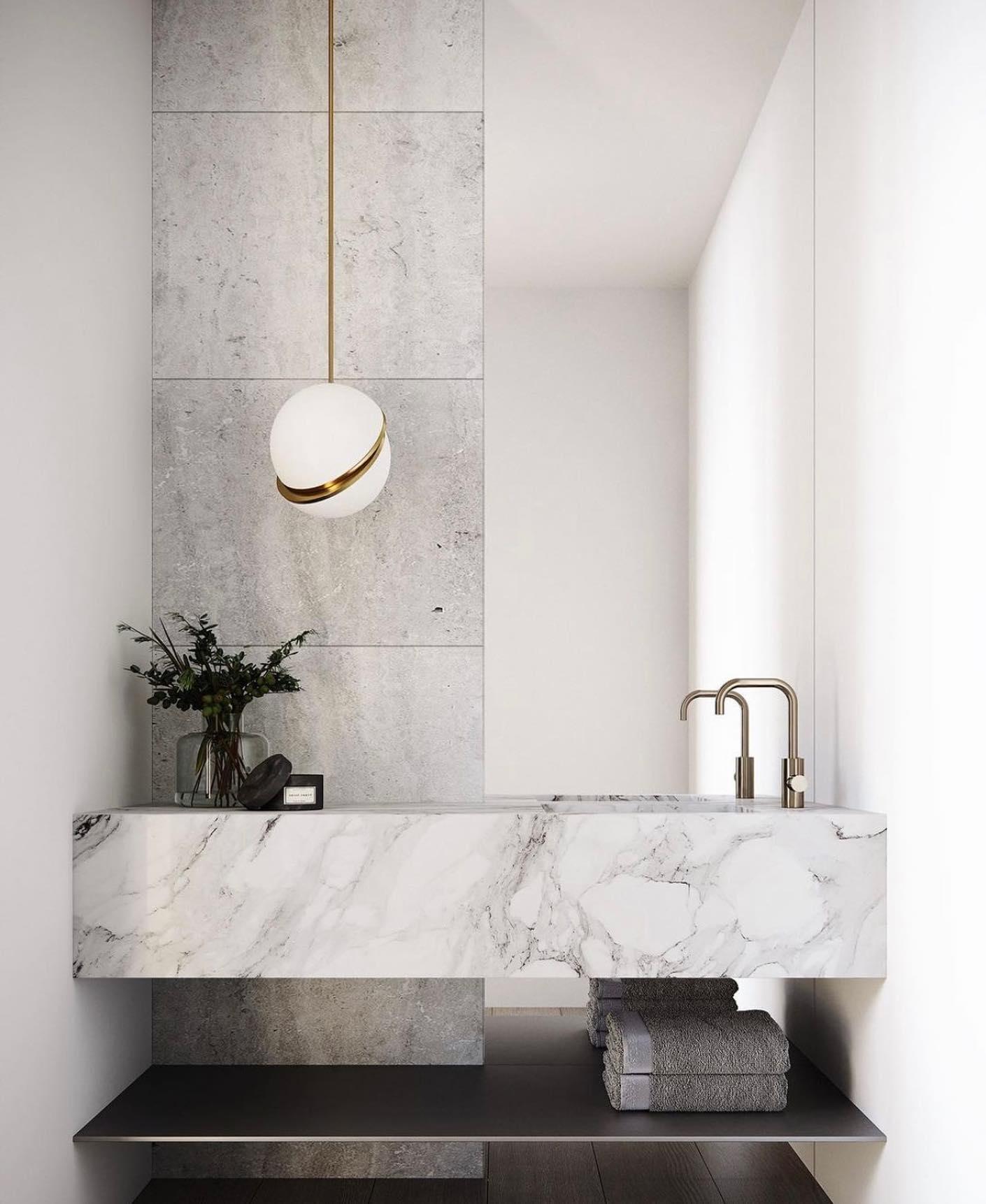 Crescent_Pendant_Lamp_50