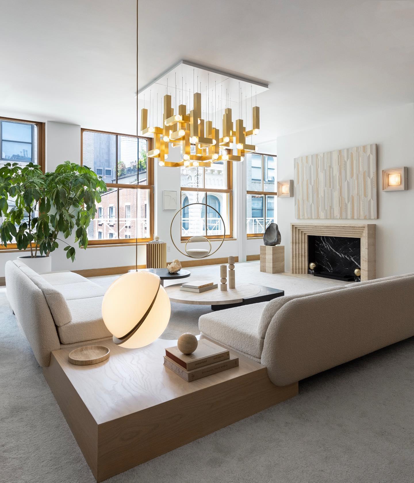 Crescent_Pendant_Lamp_60