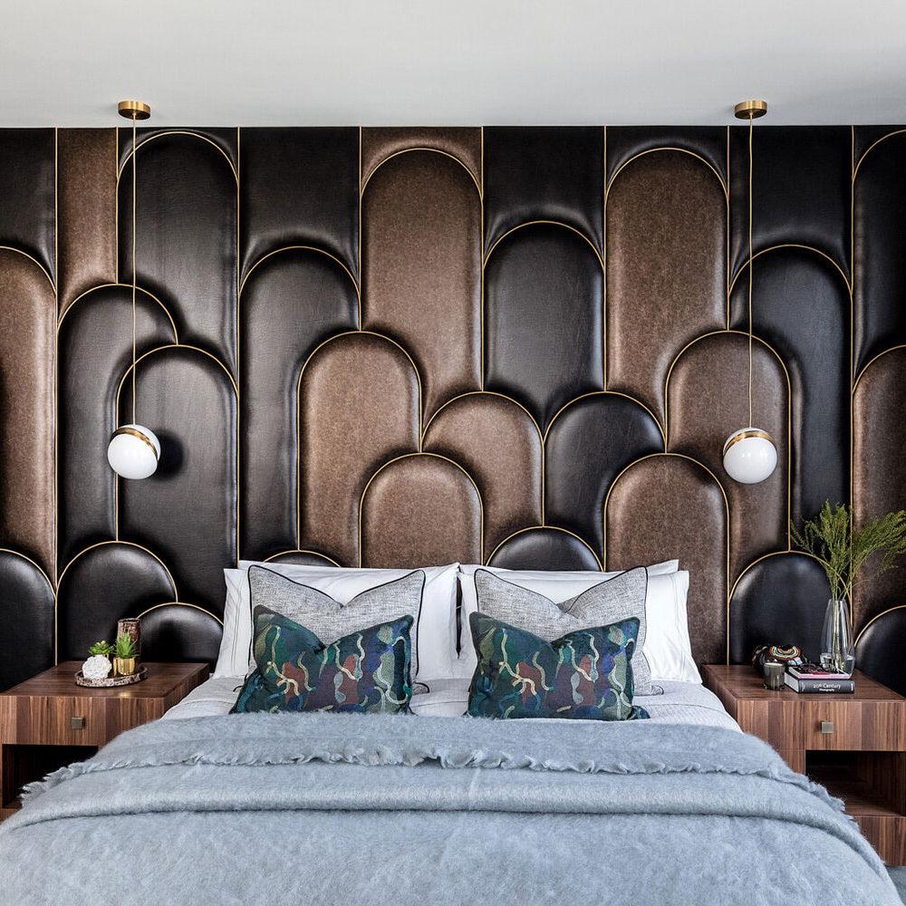 Crescent_Pendant_Lamp_7