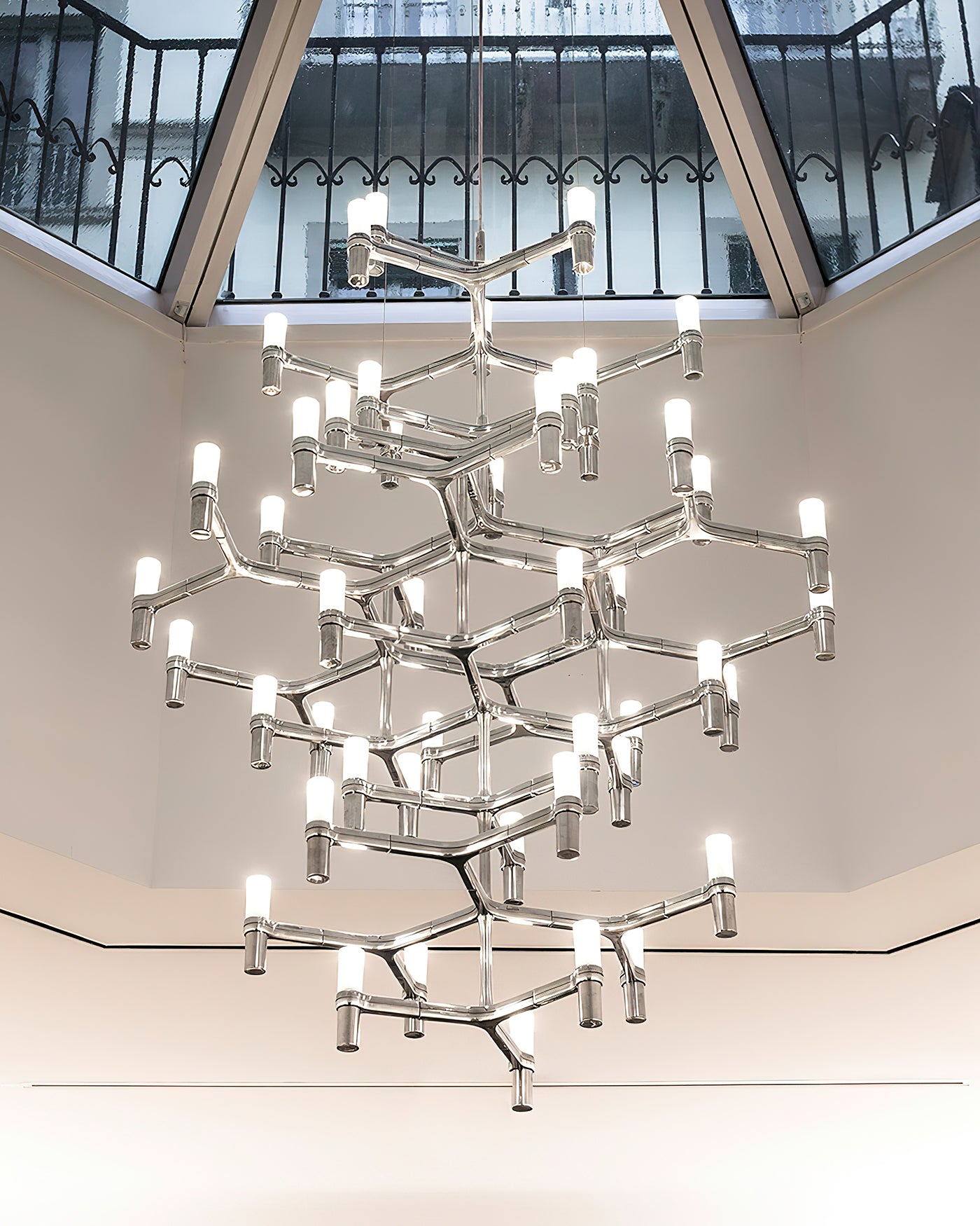 Crown_Summa_Pendant_Lamp_1