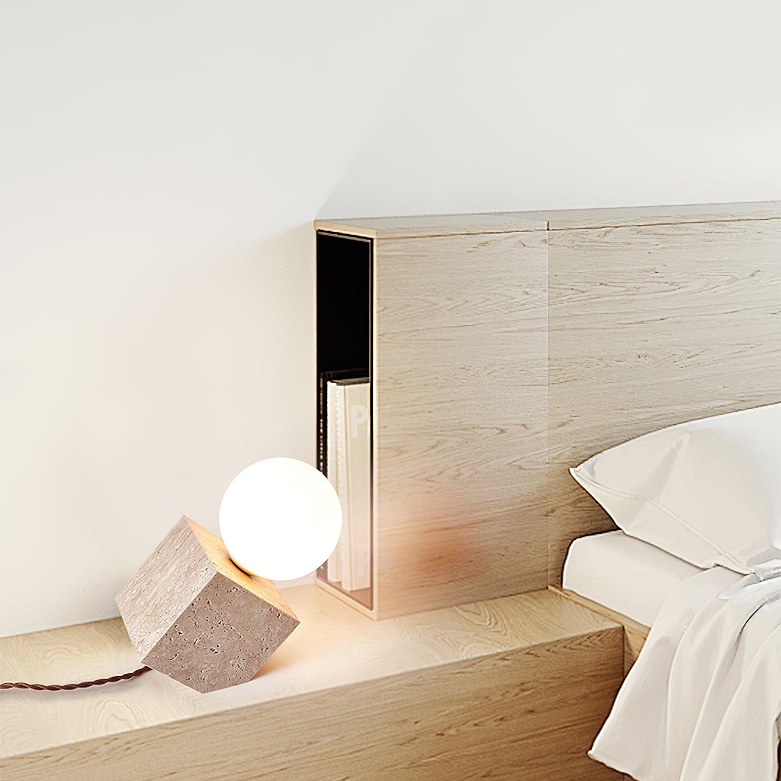 Cube_Table_Lamp_2