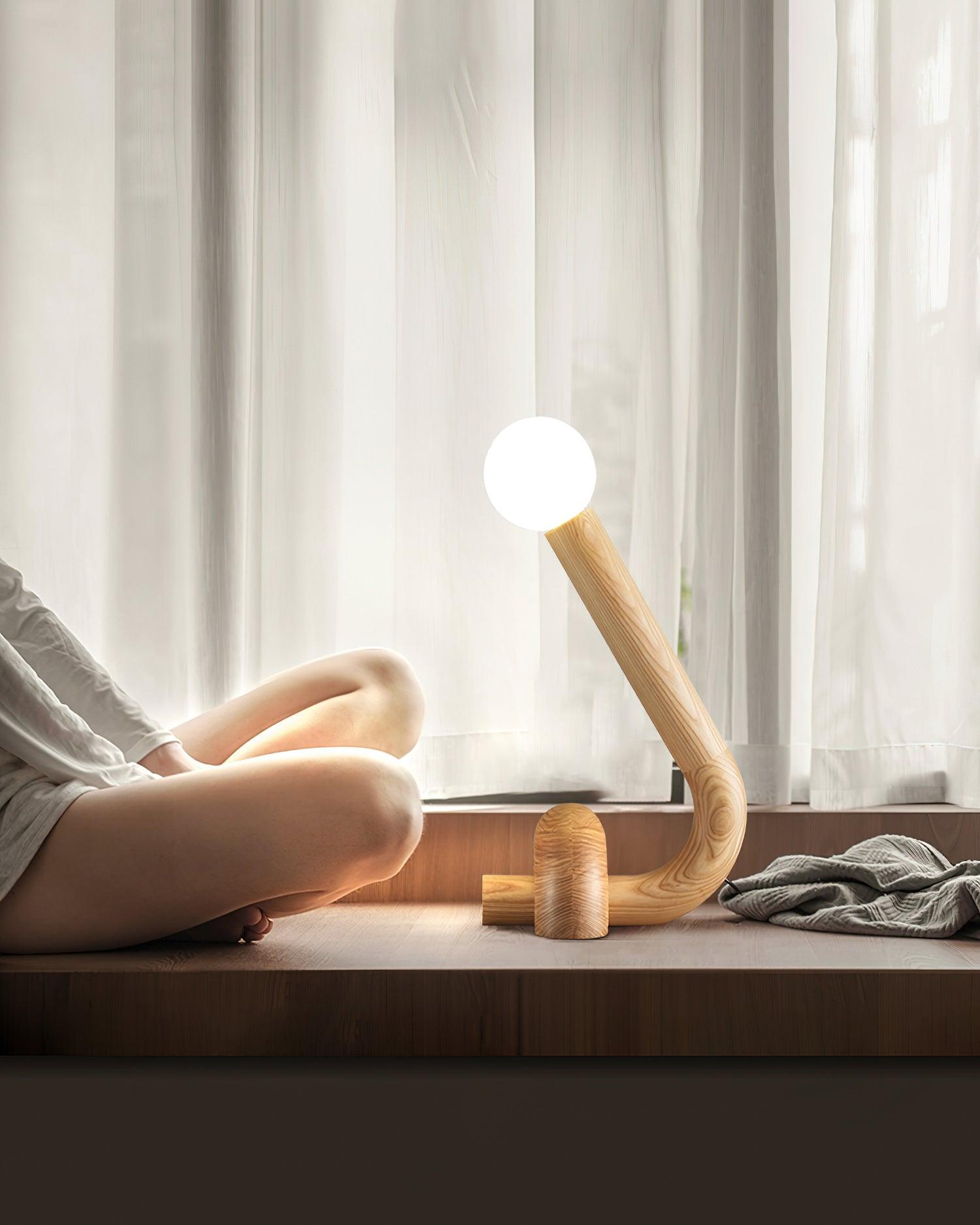 Curled-Table-Lamp_15