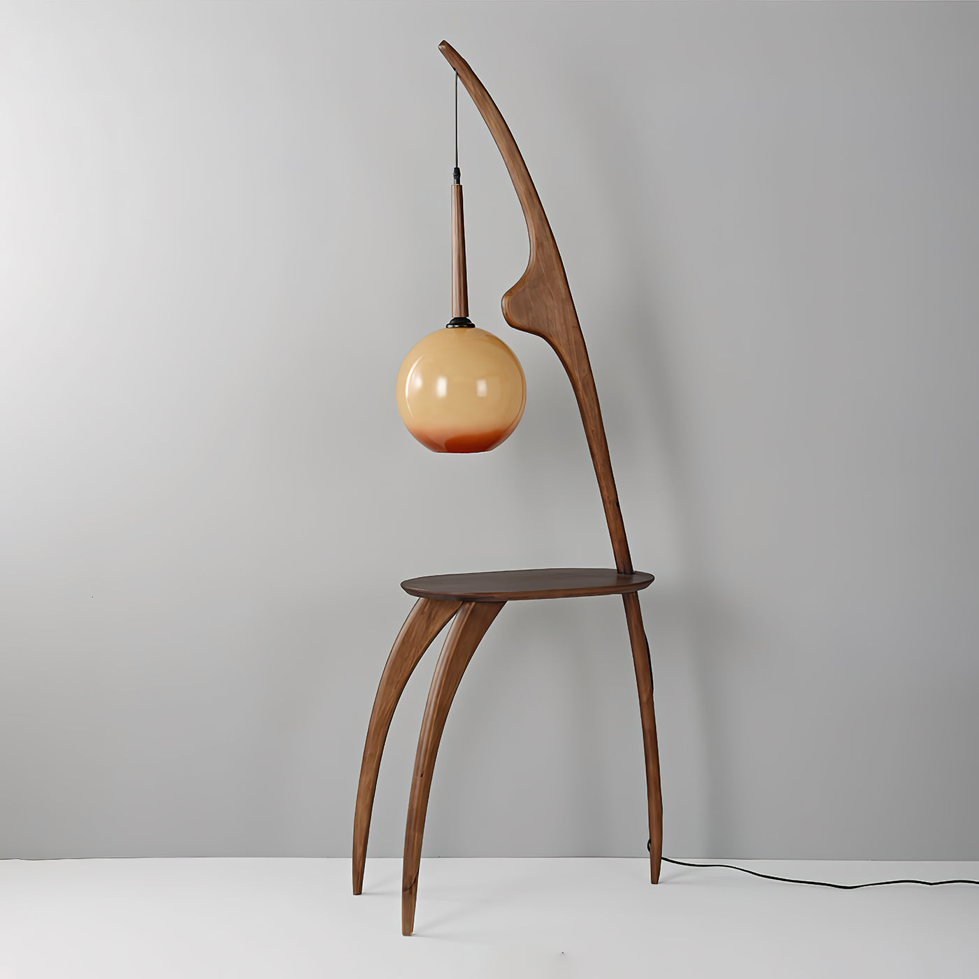 Curved_Mantis_Arm_Floor_Lamp_3