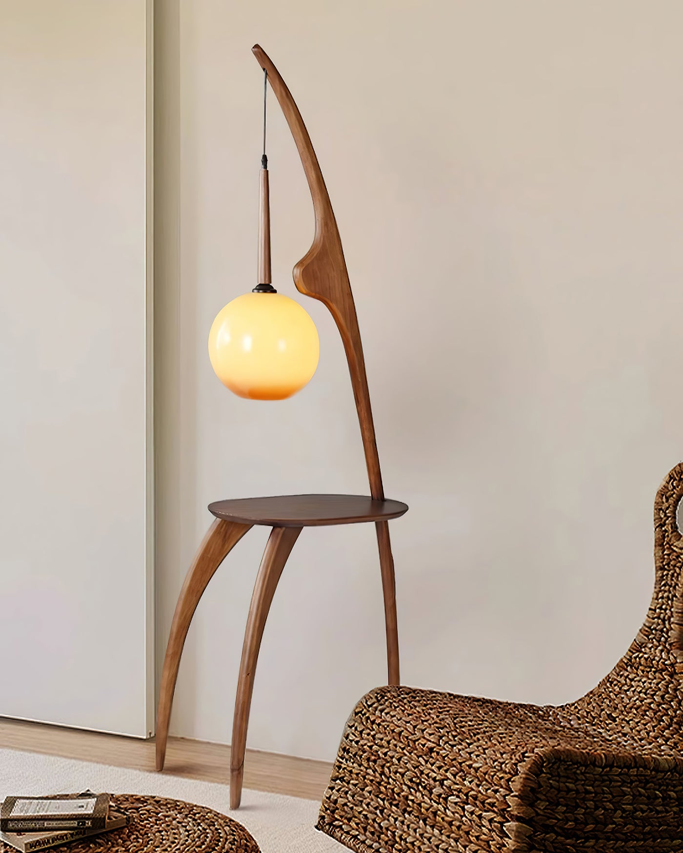Curved_Mantis_Arm_Floor_Lamp_6