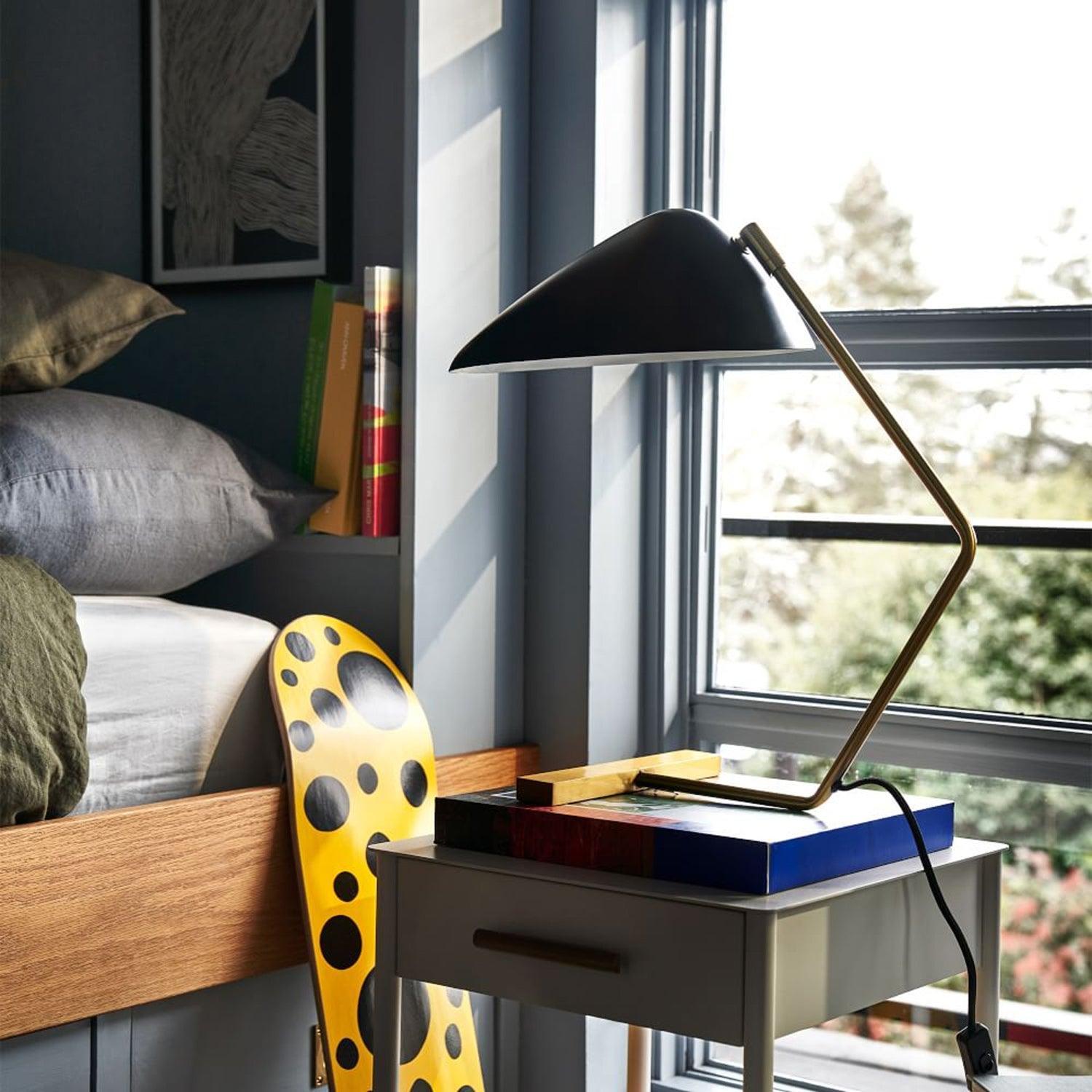 Curvilinear_Mid-Century_Table_Lamp_5