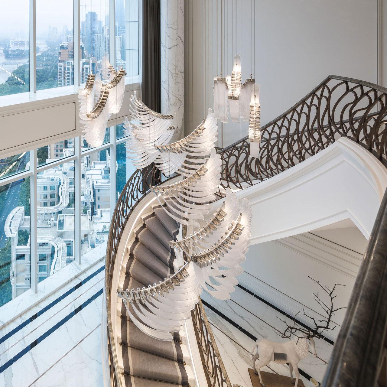 DIY_Bir_Feather_Wings_Chandelier_2