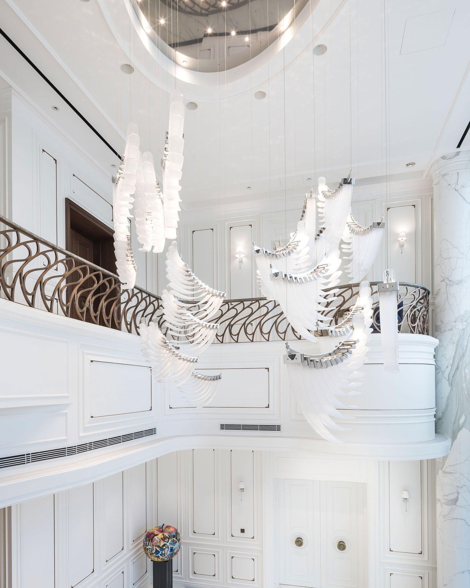 DIY_Bir_Feather_Wings_Chandelier_9