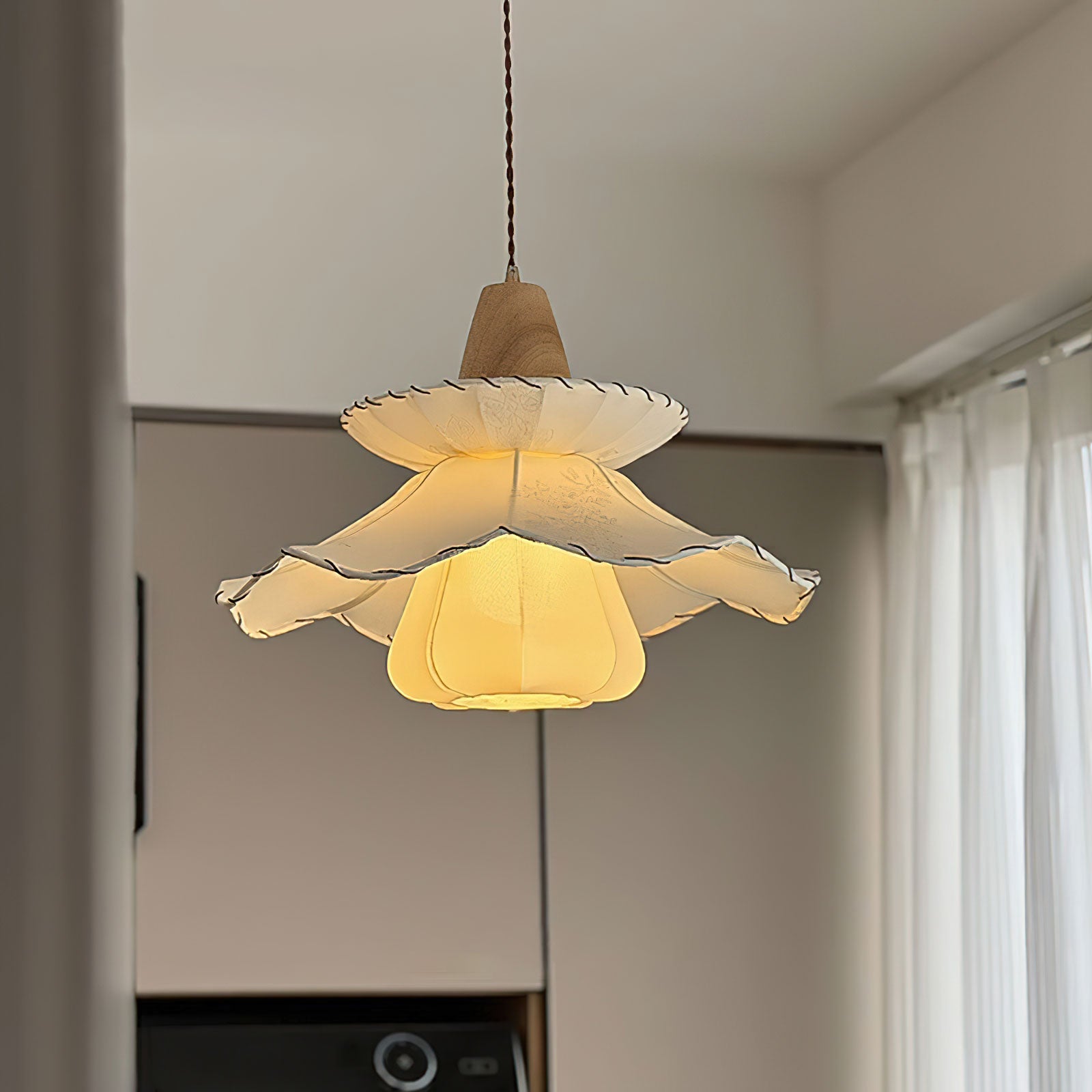 Daisy_Charm_Pendant_Lamp_1