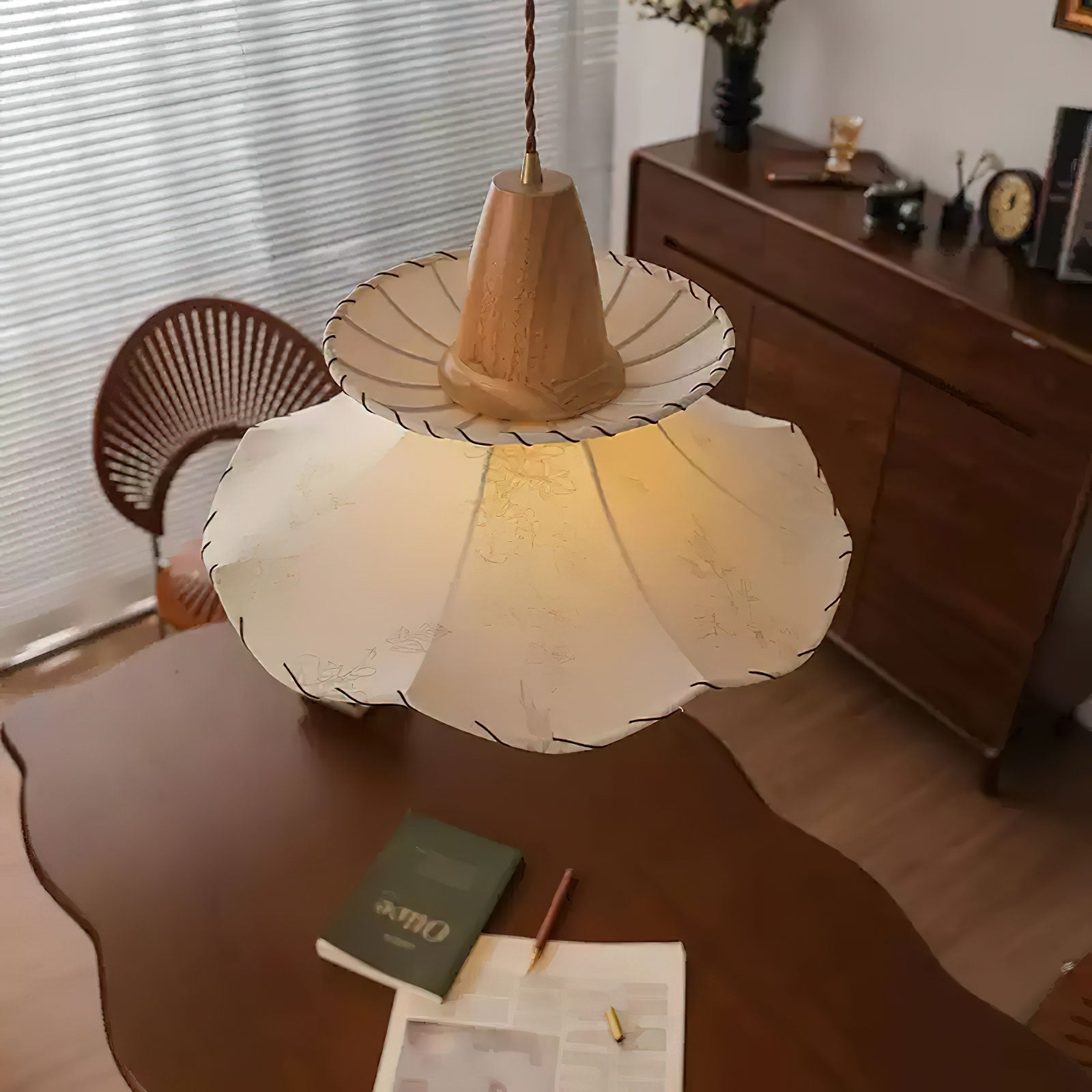 Daisy_Charm_Pendant_Lamp_2
