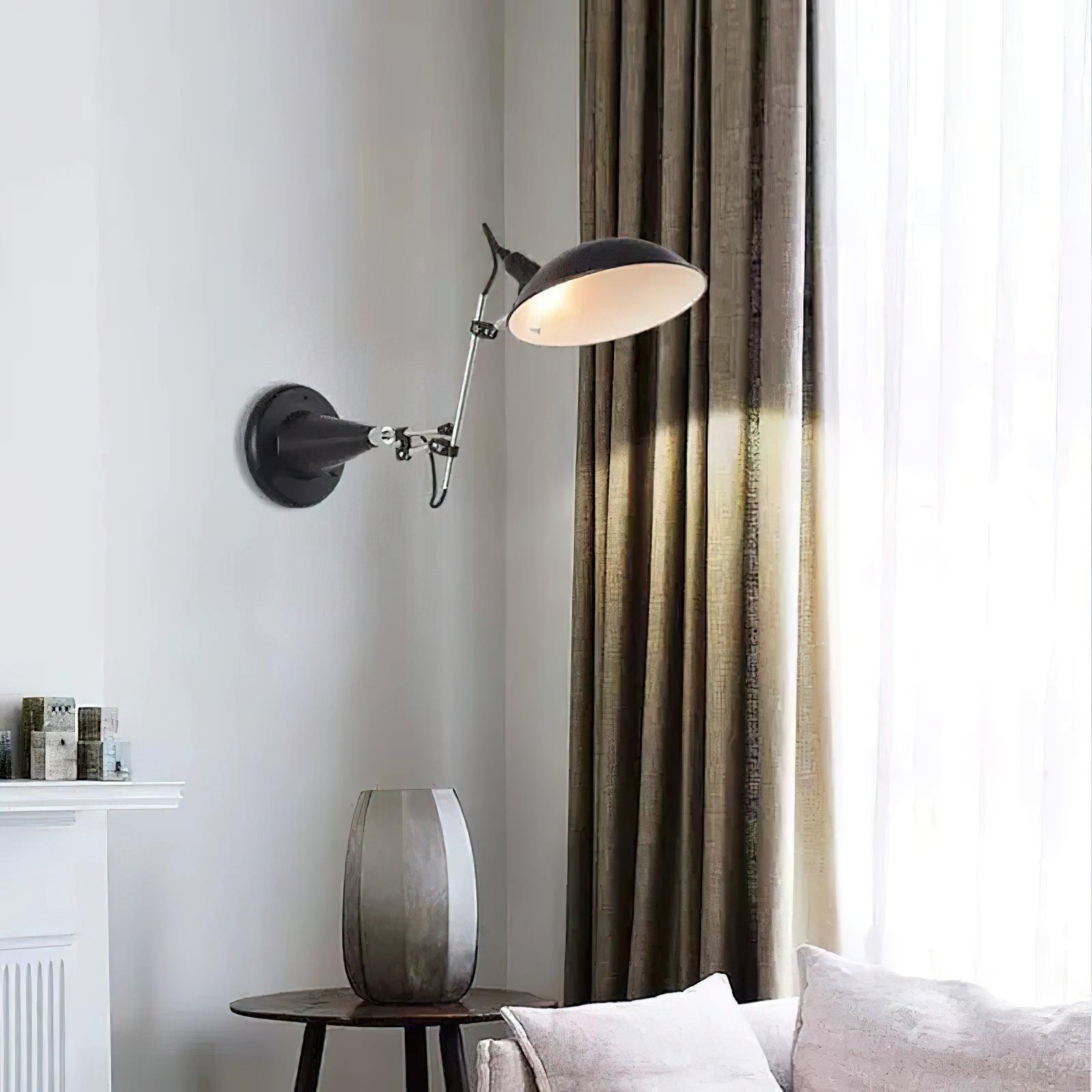 Dancer_Wall_Lamp_2_6420a9fb-7daa-4751-9278-20cc1afad0d8