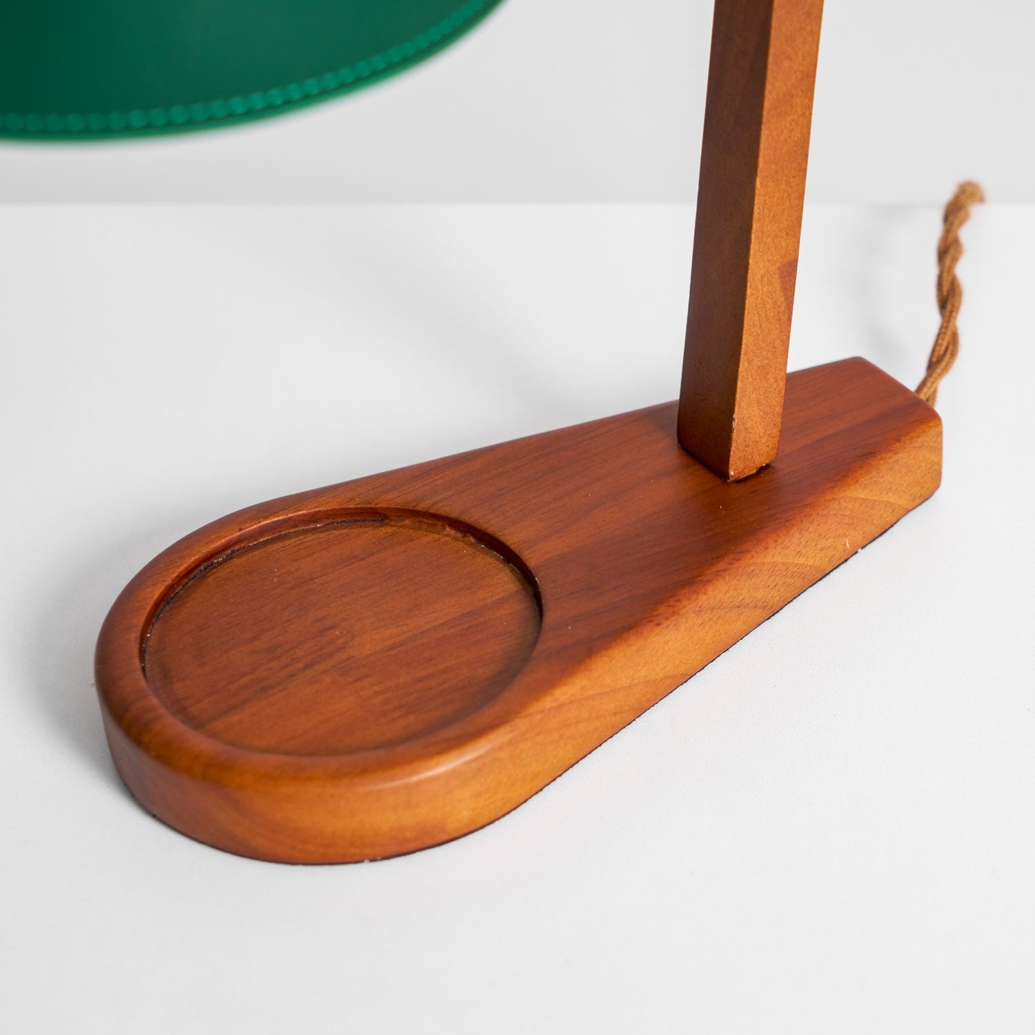 Diosa-Table-Lamp_24