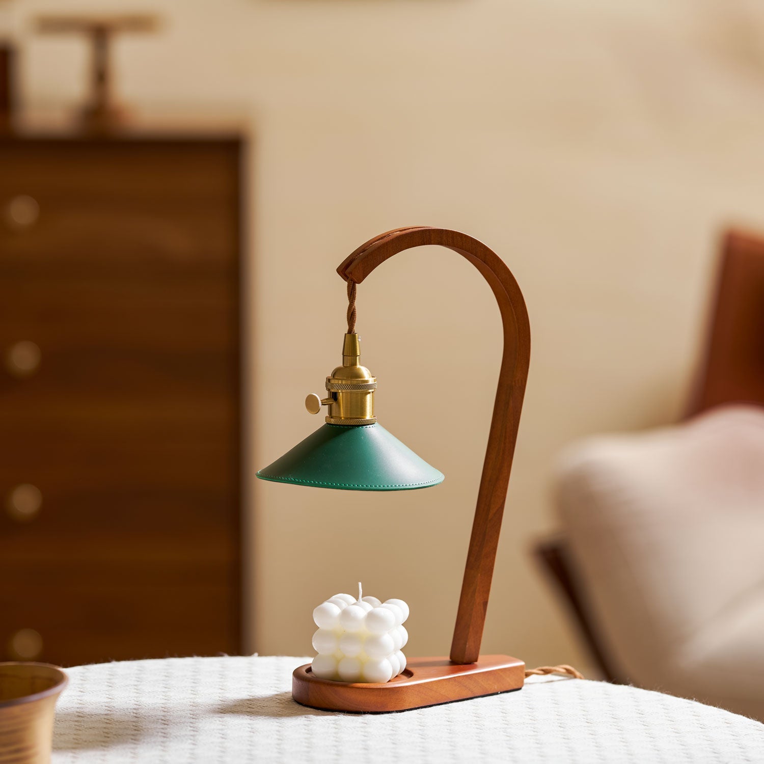 Diosa-Table-Lamp_4