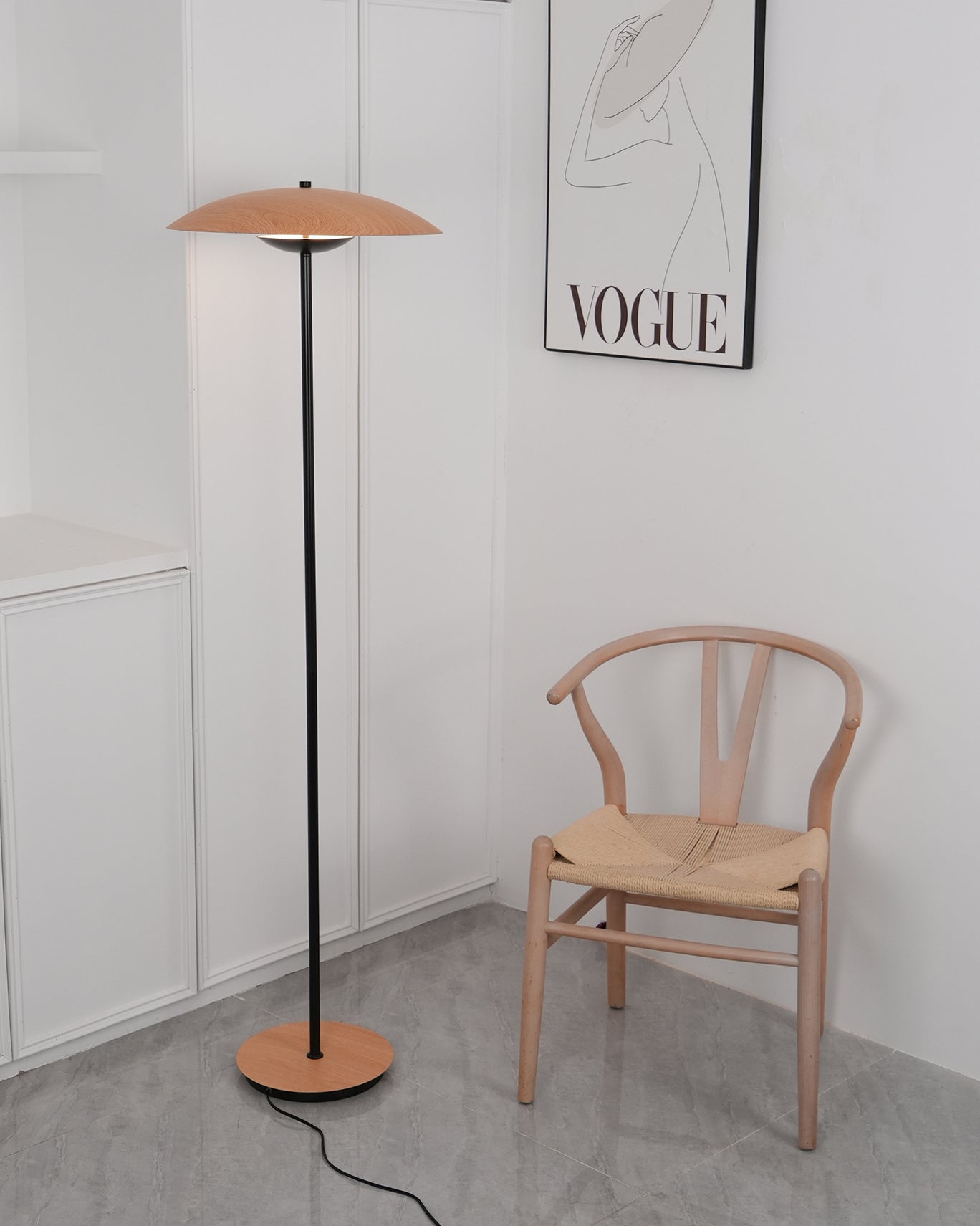 Directional_Floor_Lamp._4