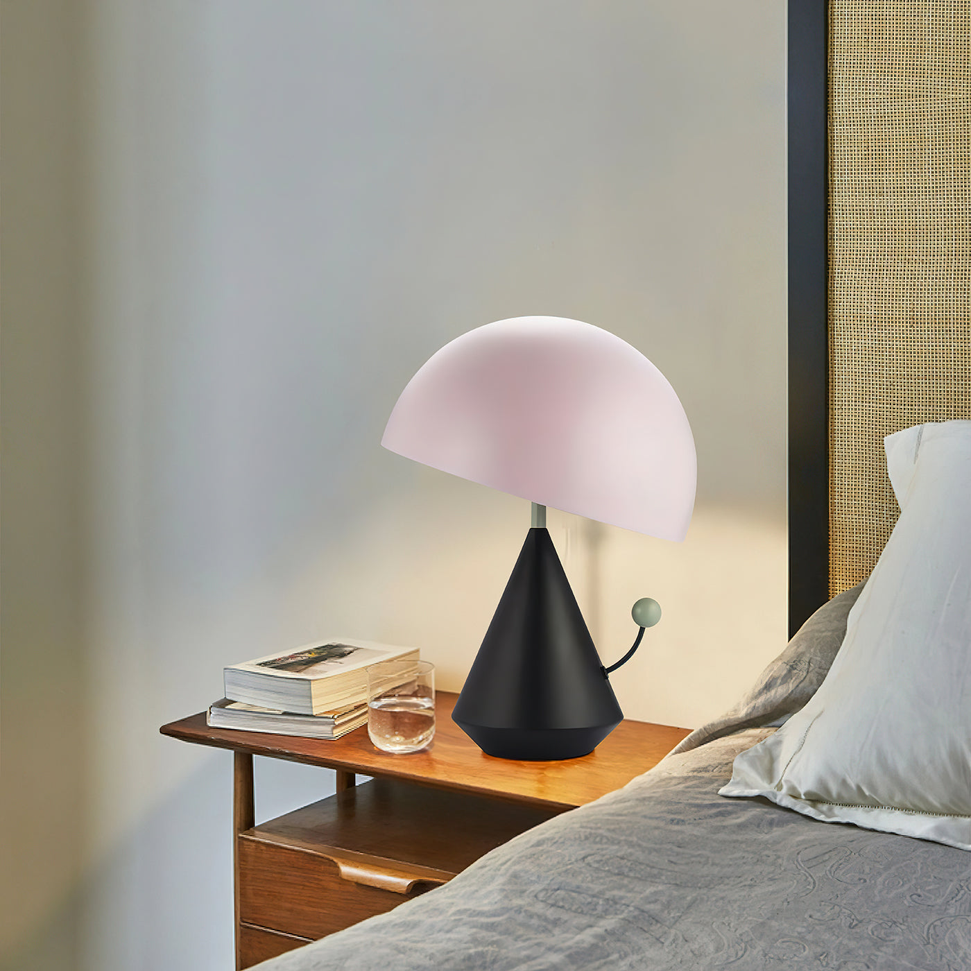Divina_Table_Lamp_4