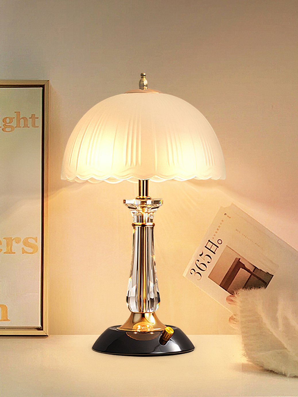 Domed_Glass_Table_Light_13