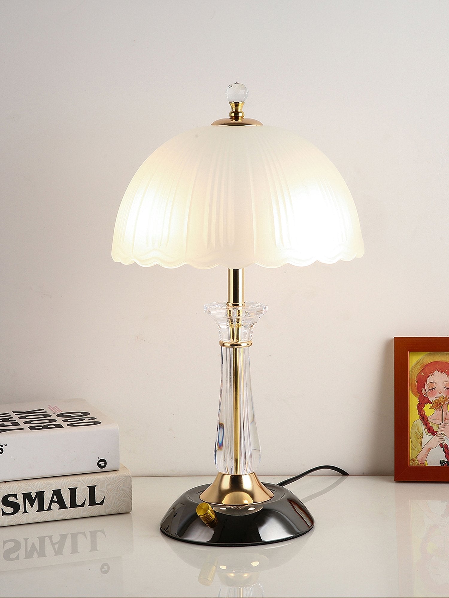 Domed_Glass_Table_Light_14