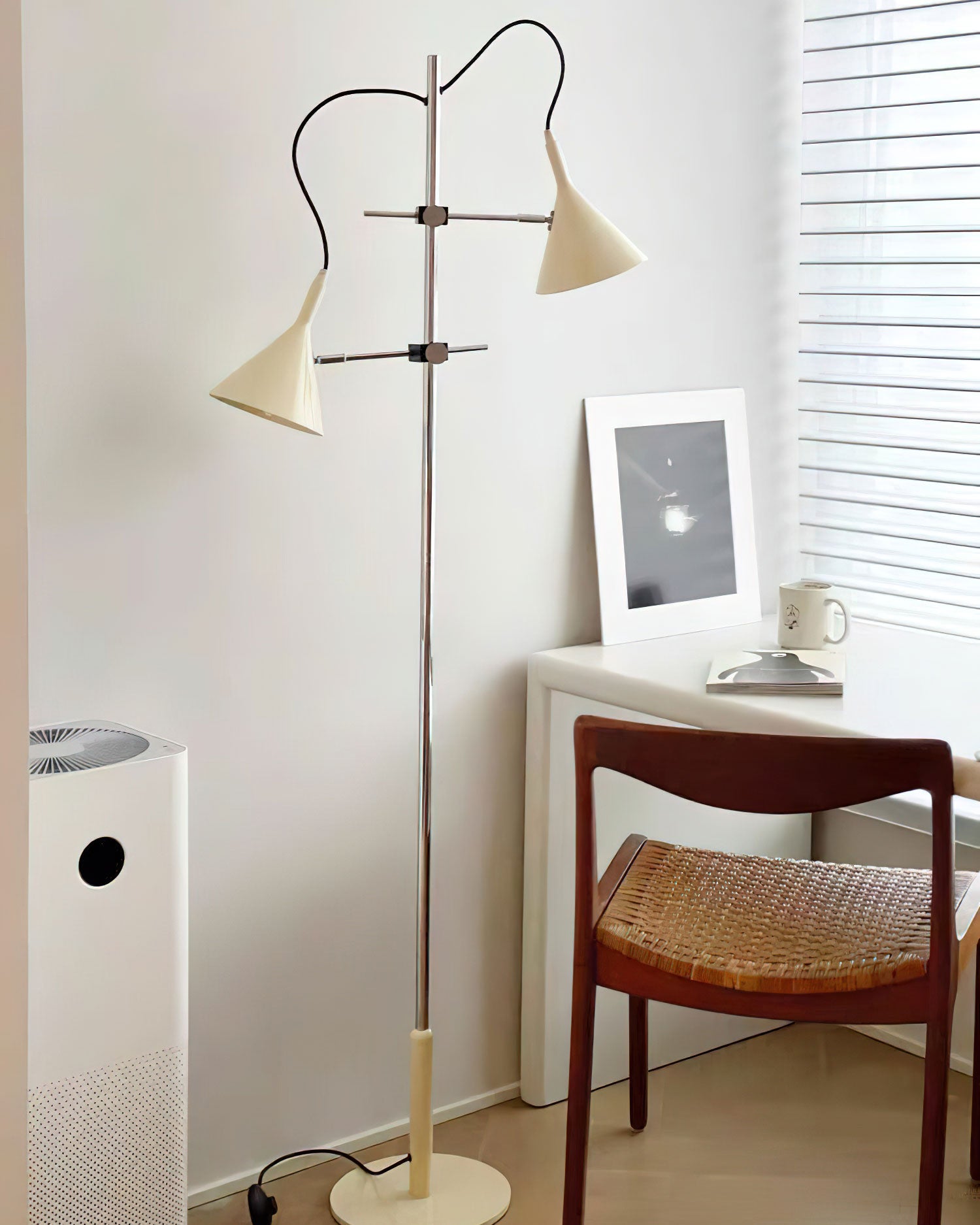Double_Bar_Floor_Lamp_13