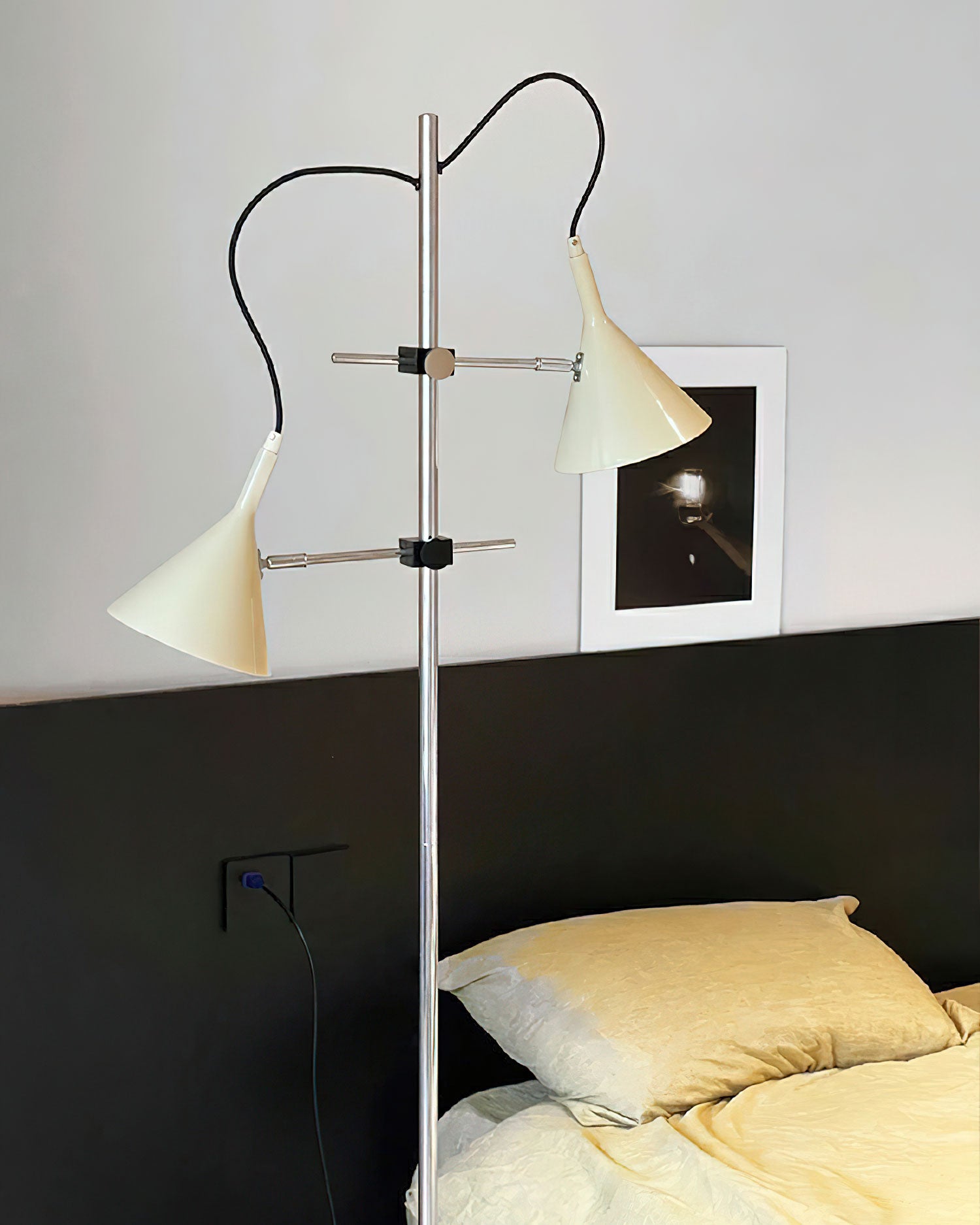 Double_Bar_Floor_Lamp_15