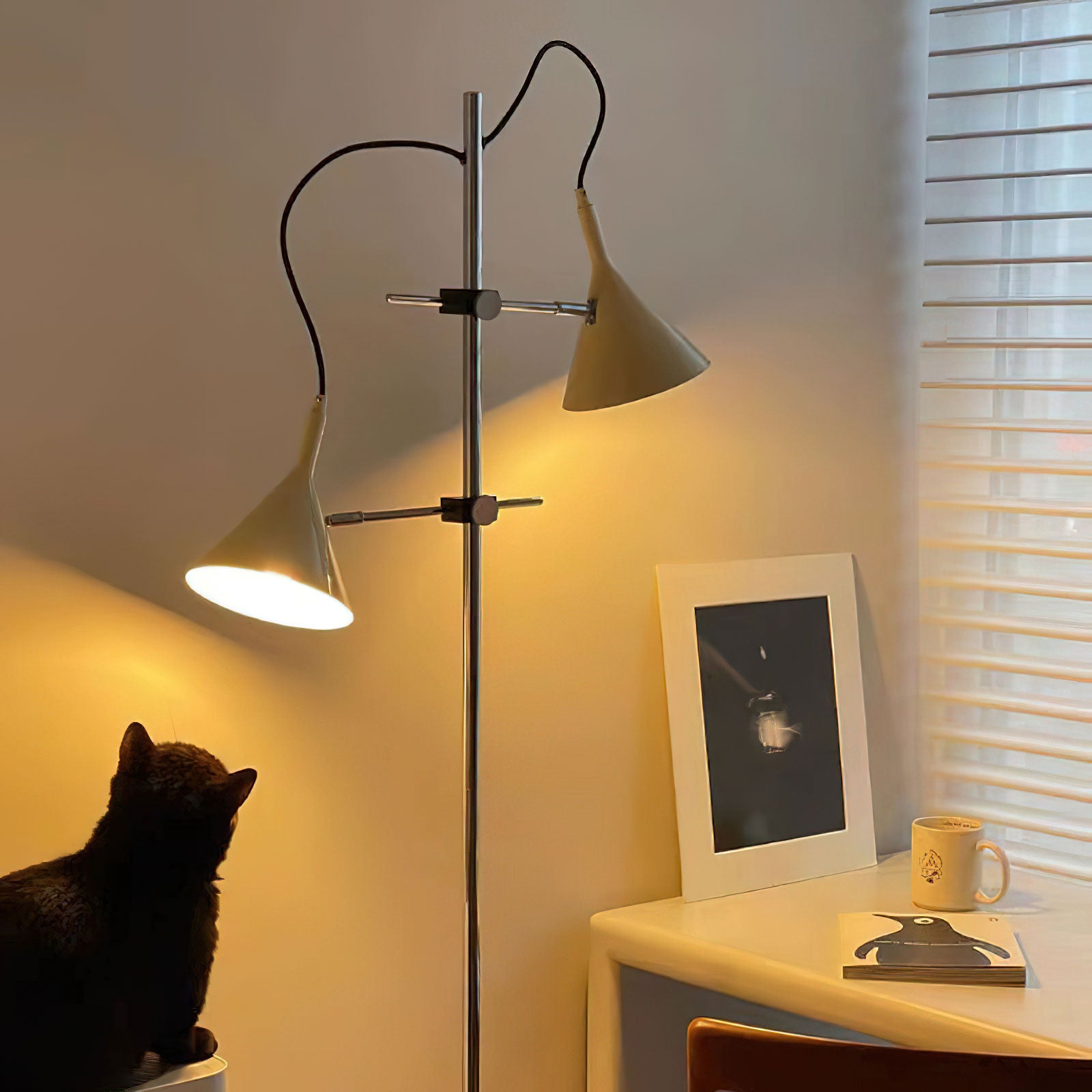 Double_Bar_Floor_Lamp_23