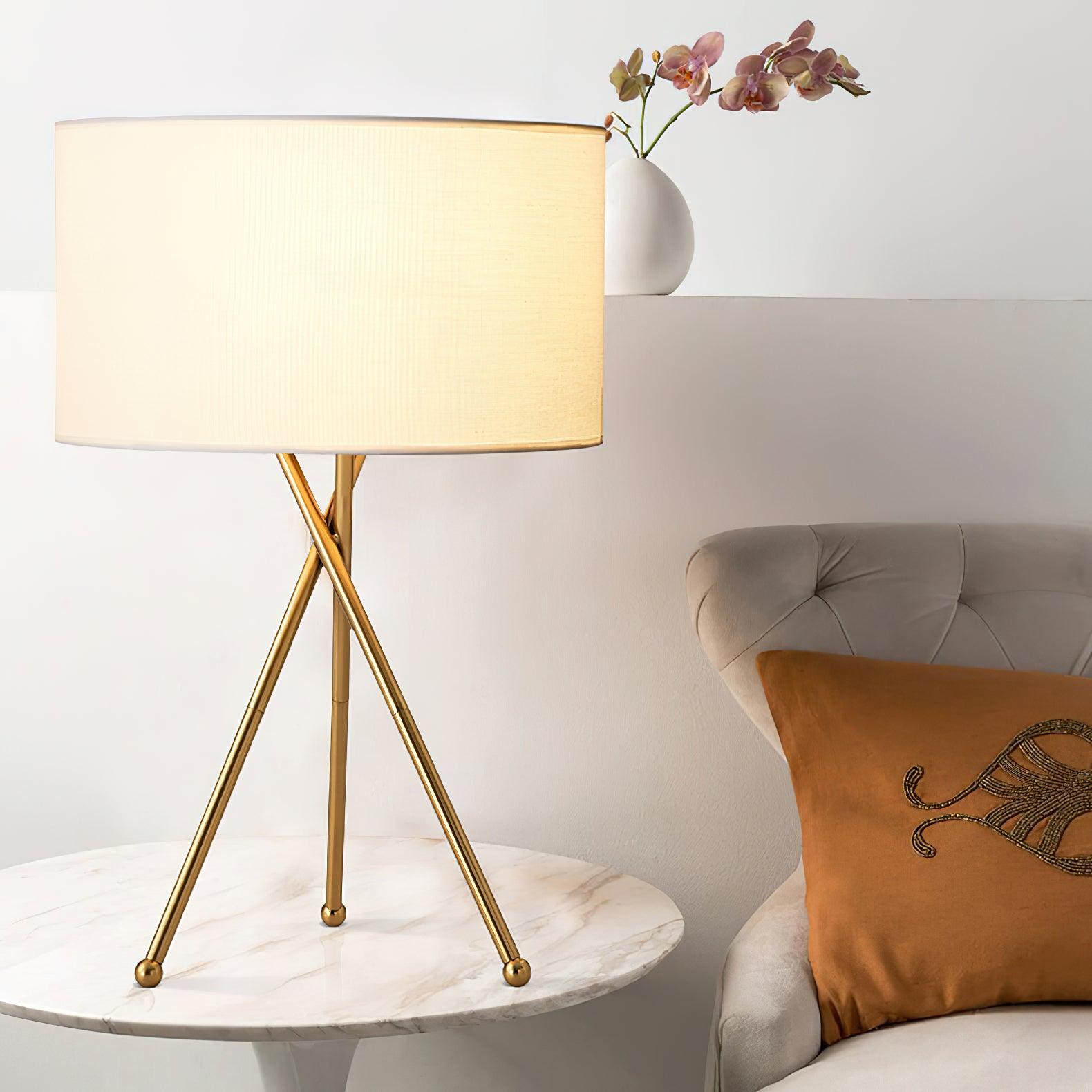 Drum_Shaped_Table_Lamp_1