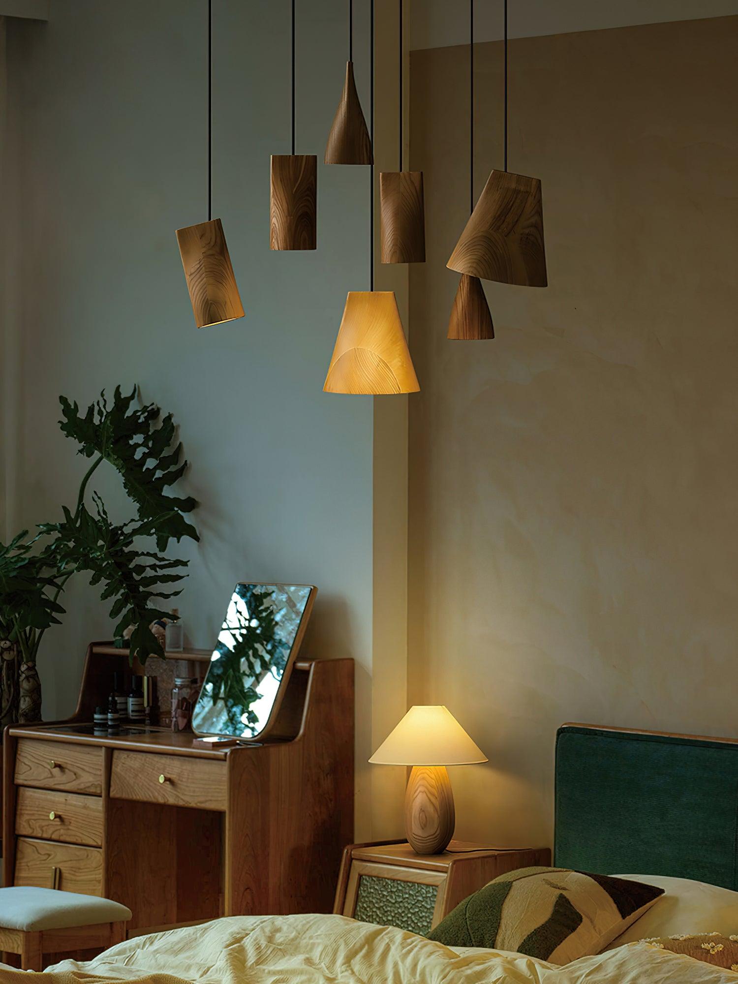 Eaves_Chandelier_51