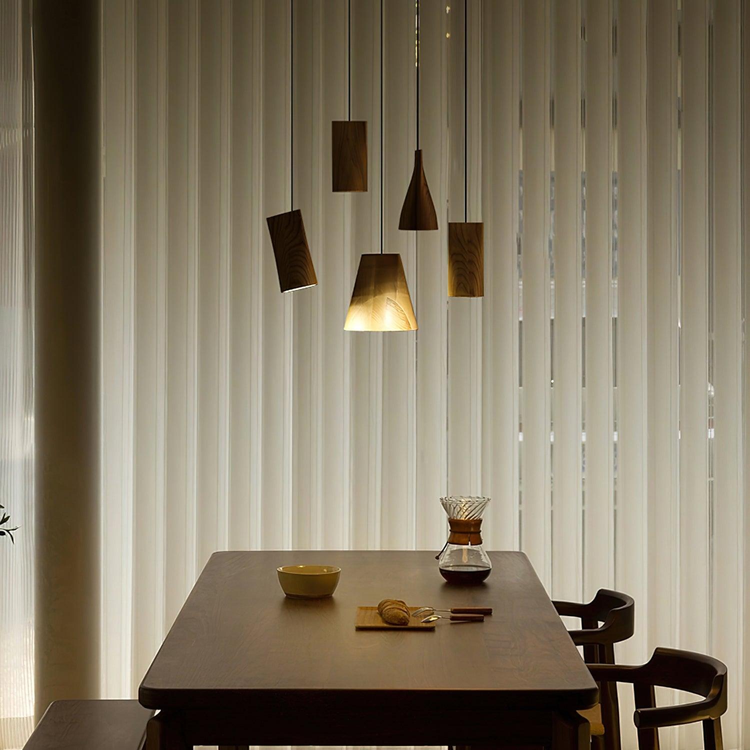 Eaves_Chandelier_55