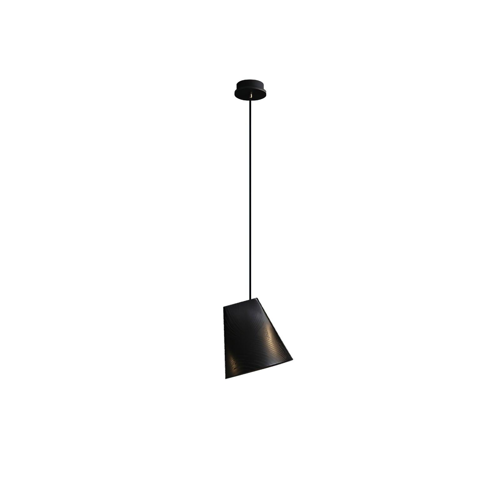 Eaves_Chandelier_9_593647a7-c064-4989-b3eb-d4f8a32599a6