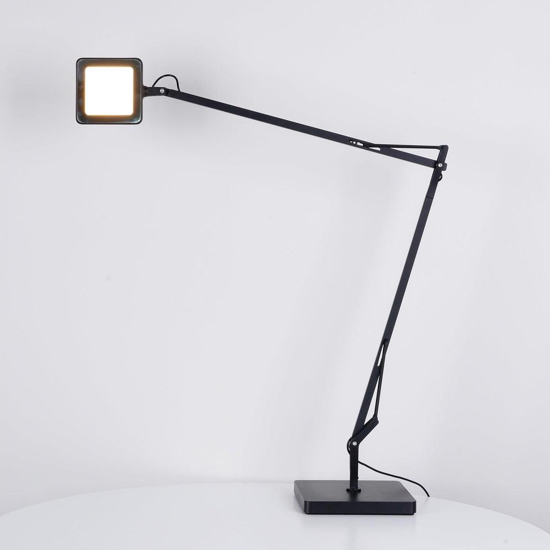 Edge_Table_Lamp_19