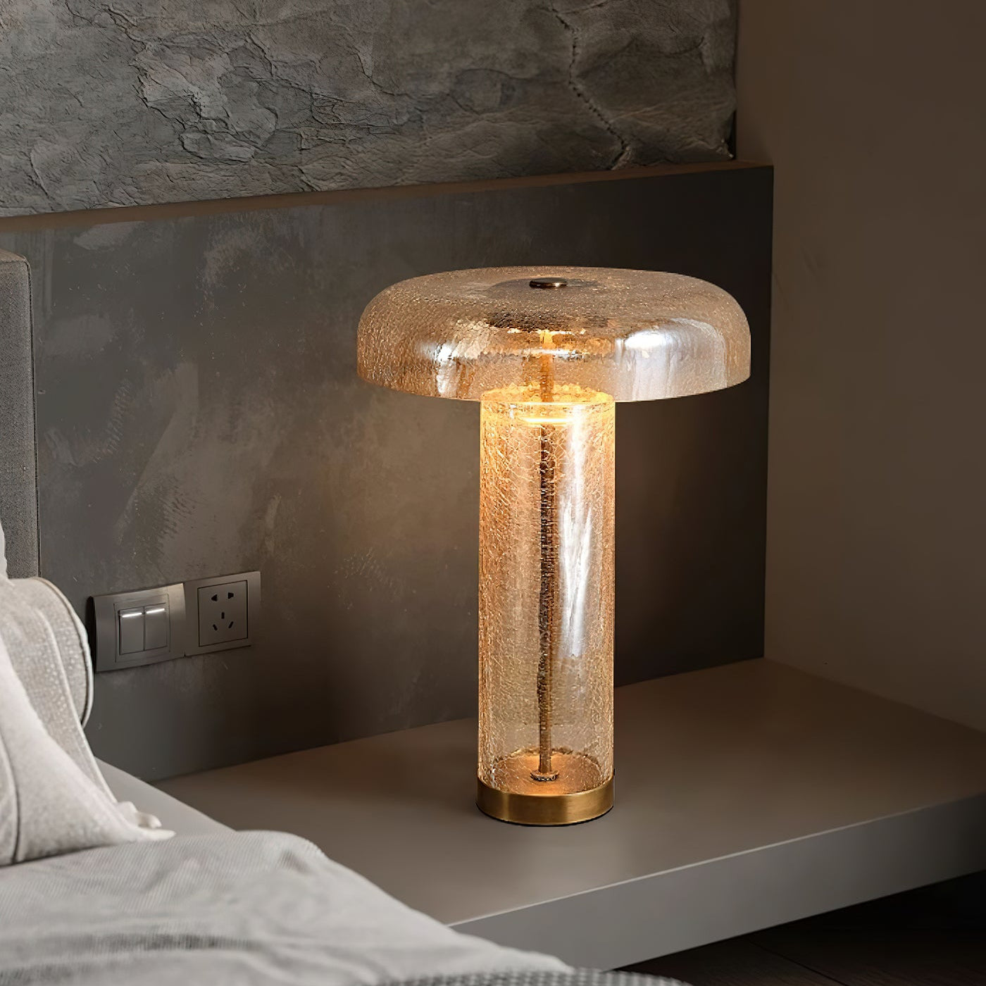 Eira_Crackle_Table_Lamp_4