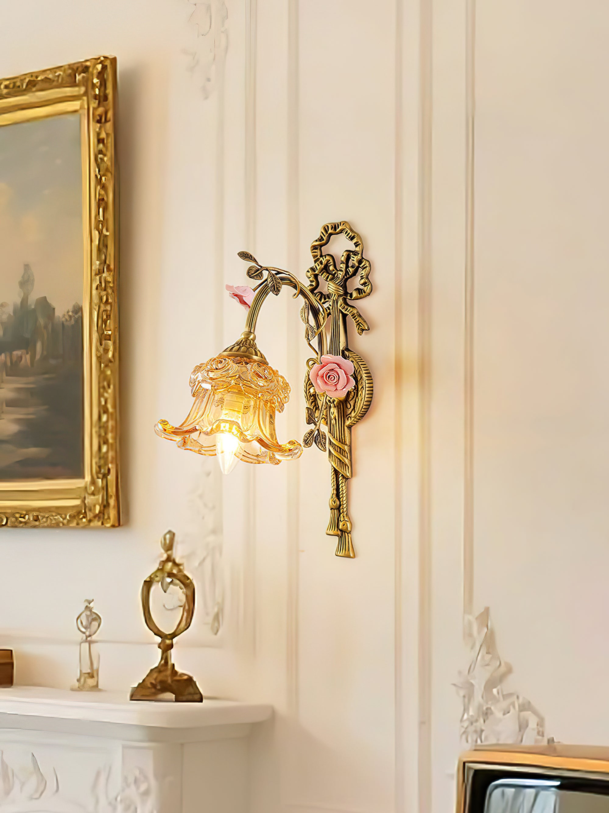 Elaine_Wall_Lamp_2