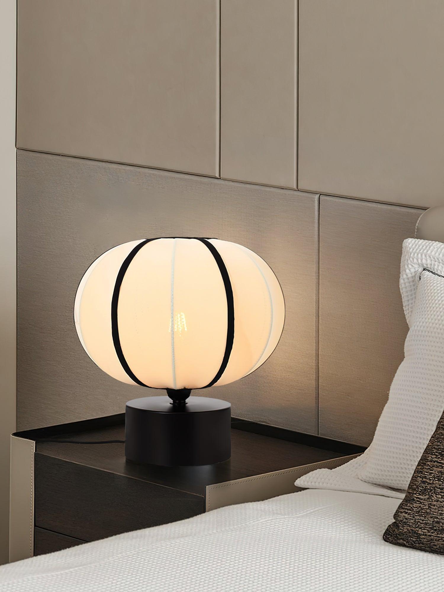 Ellos_Table_Lamp_3