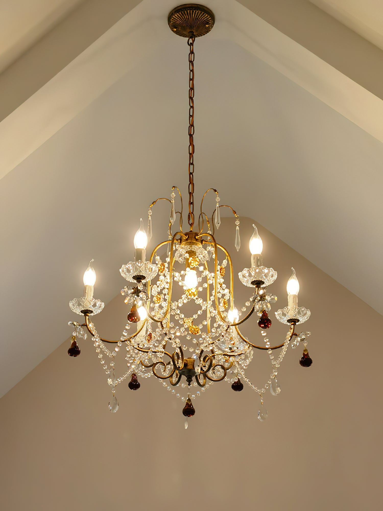 Eloise_Chandelier_2