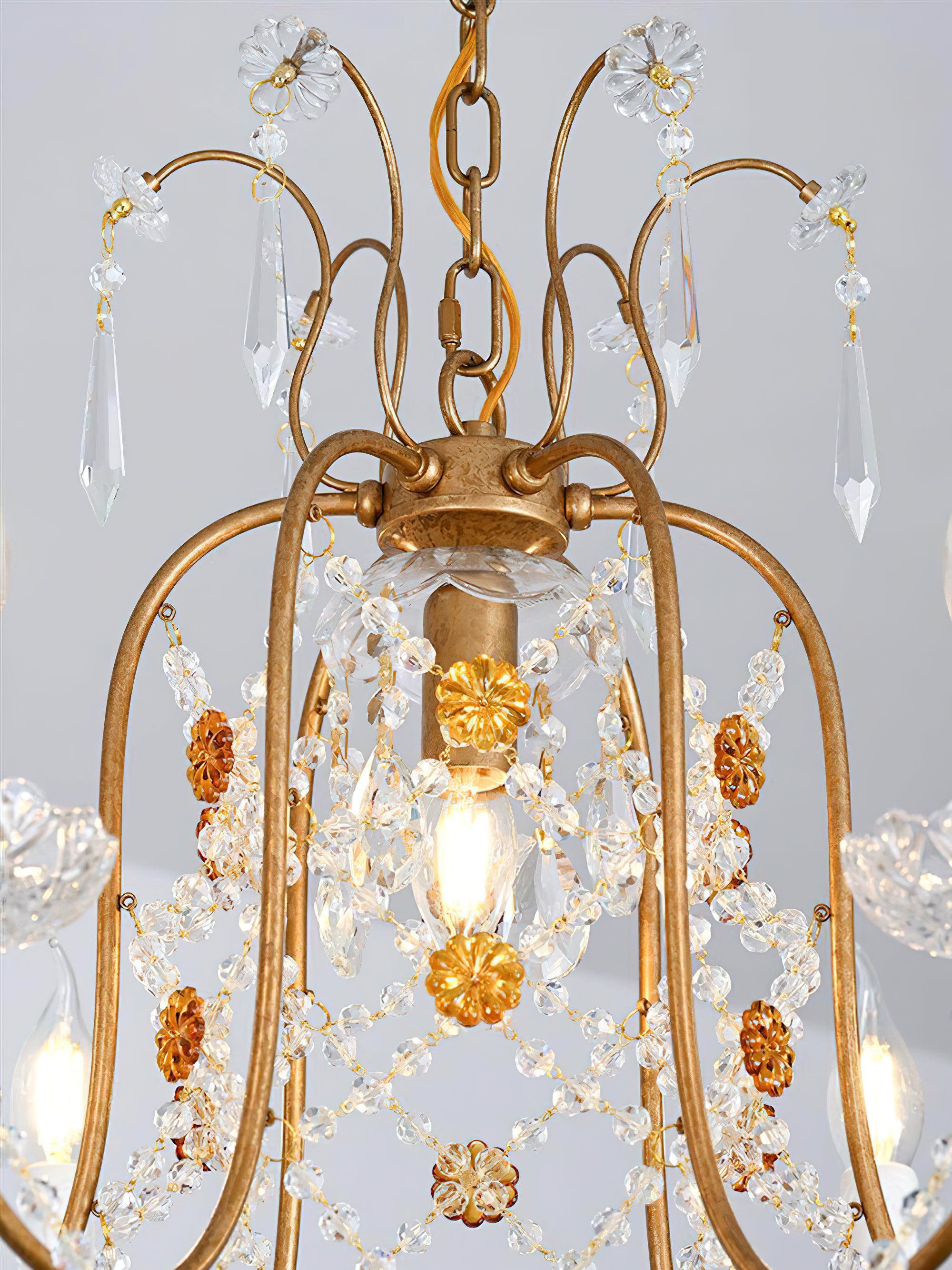 Eloise_Chandelier_4