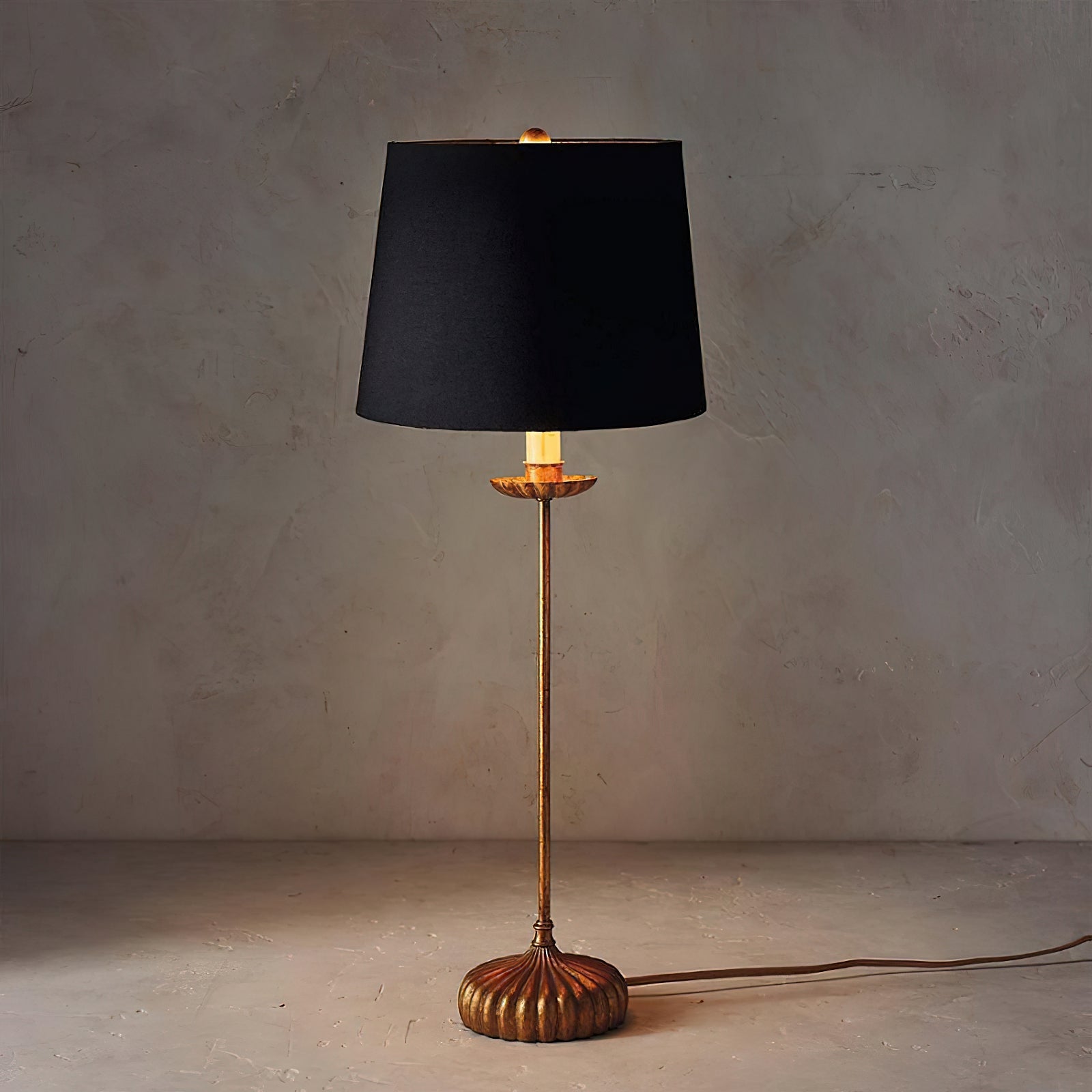 Eloise_Table_Lamp_21