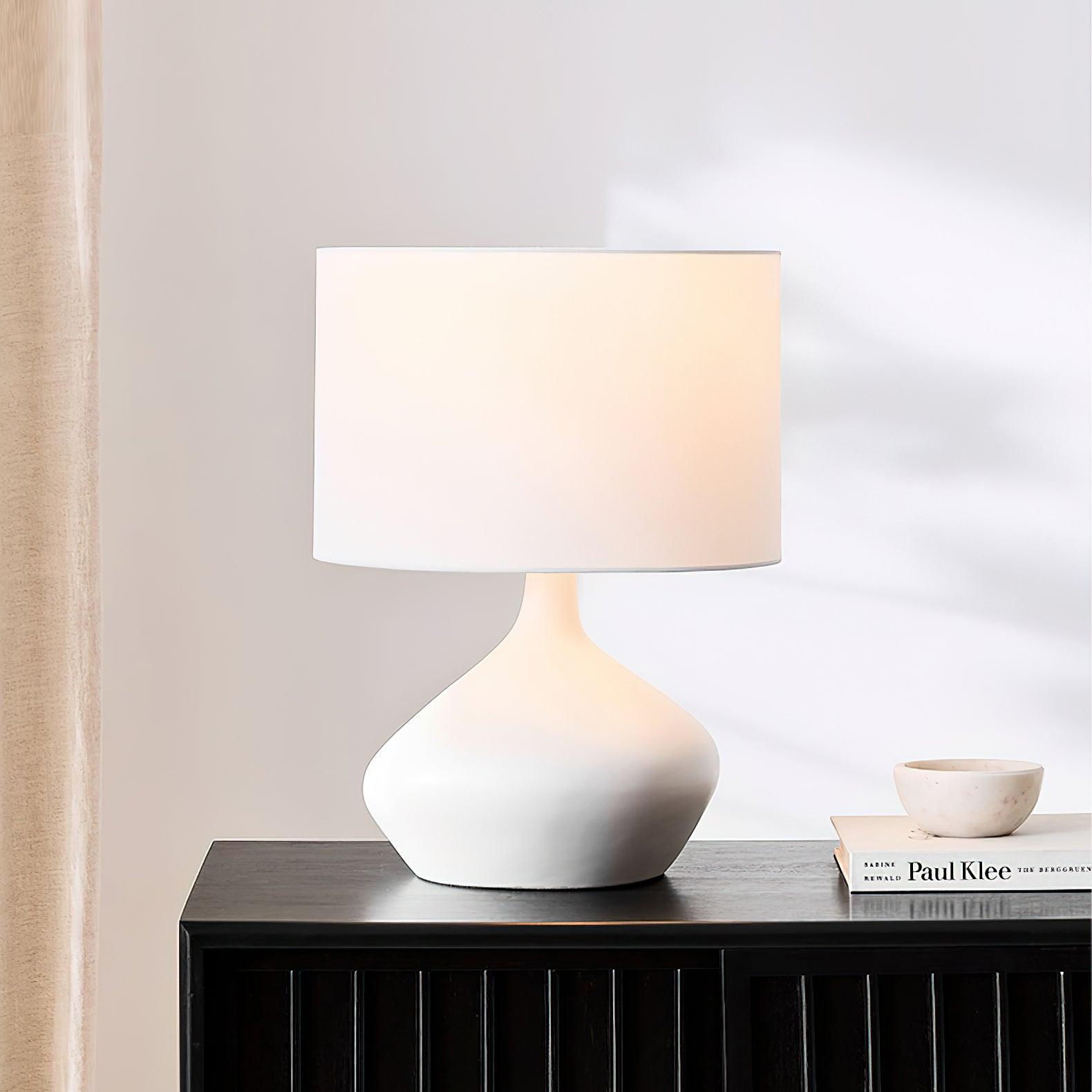 Ember_Vase_Table_Lamp._4