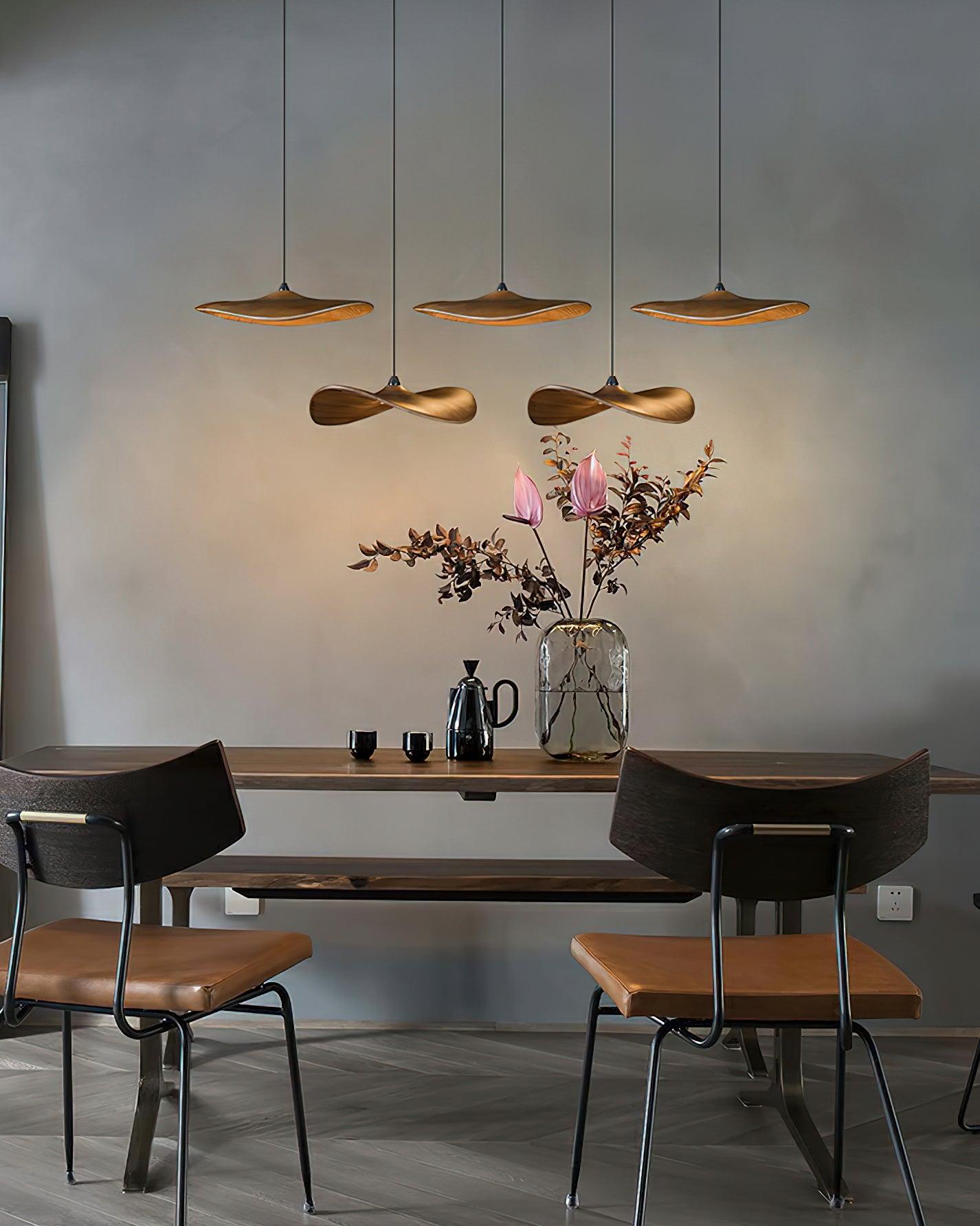 Empty_Leaf_Chandelier_2