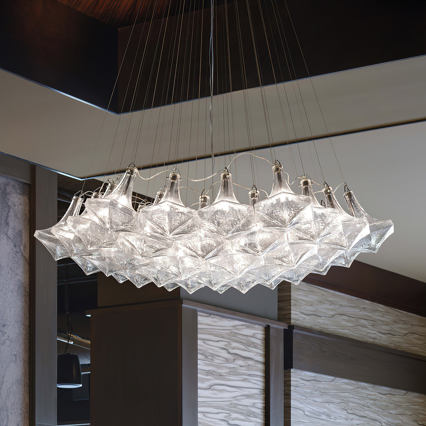 Facet_Lasvit_Pendant_Light_15