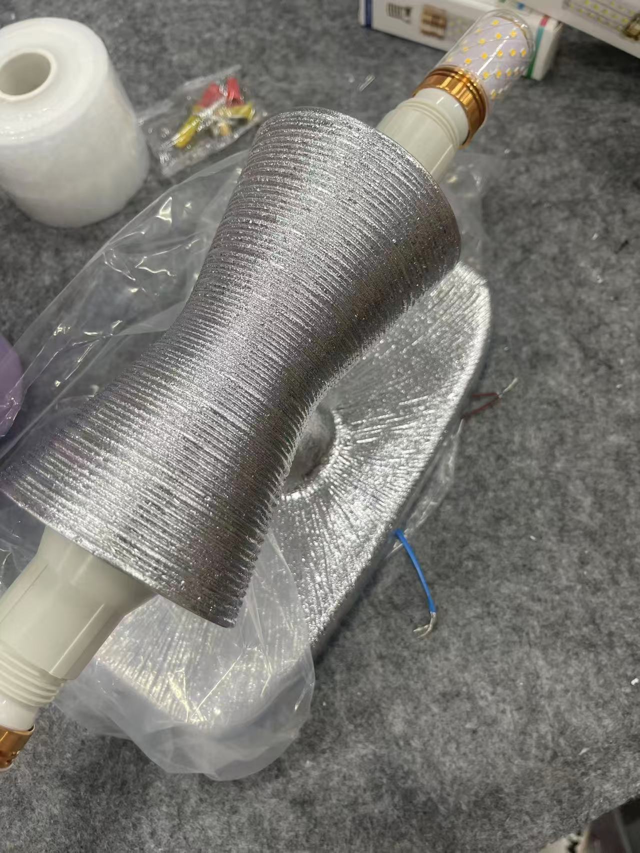 Fanfare_Wall_Light_300