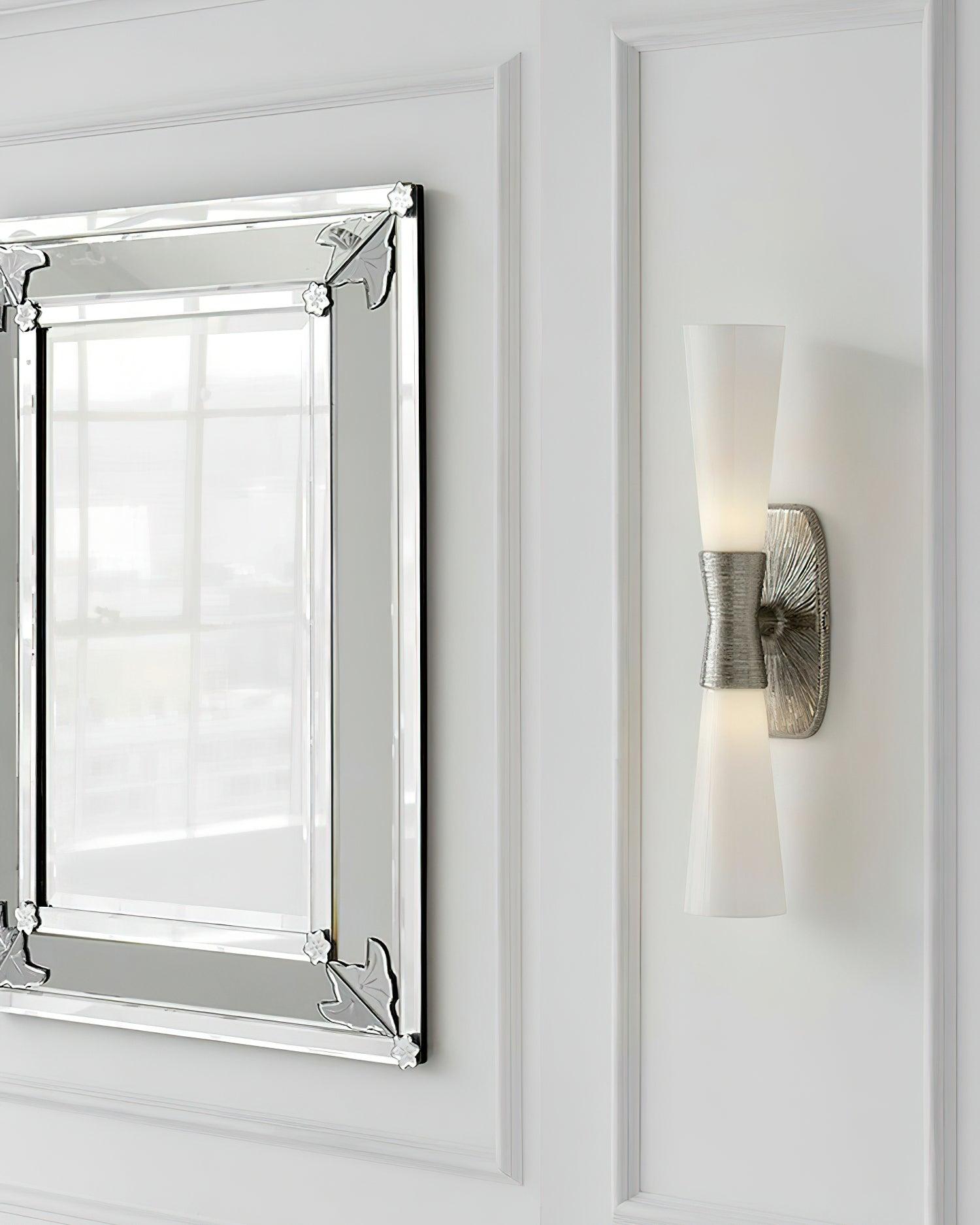 Fanfare_Wall_Light_5