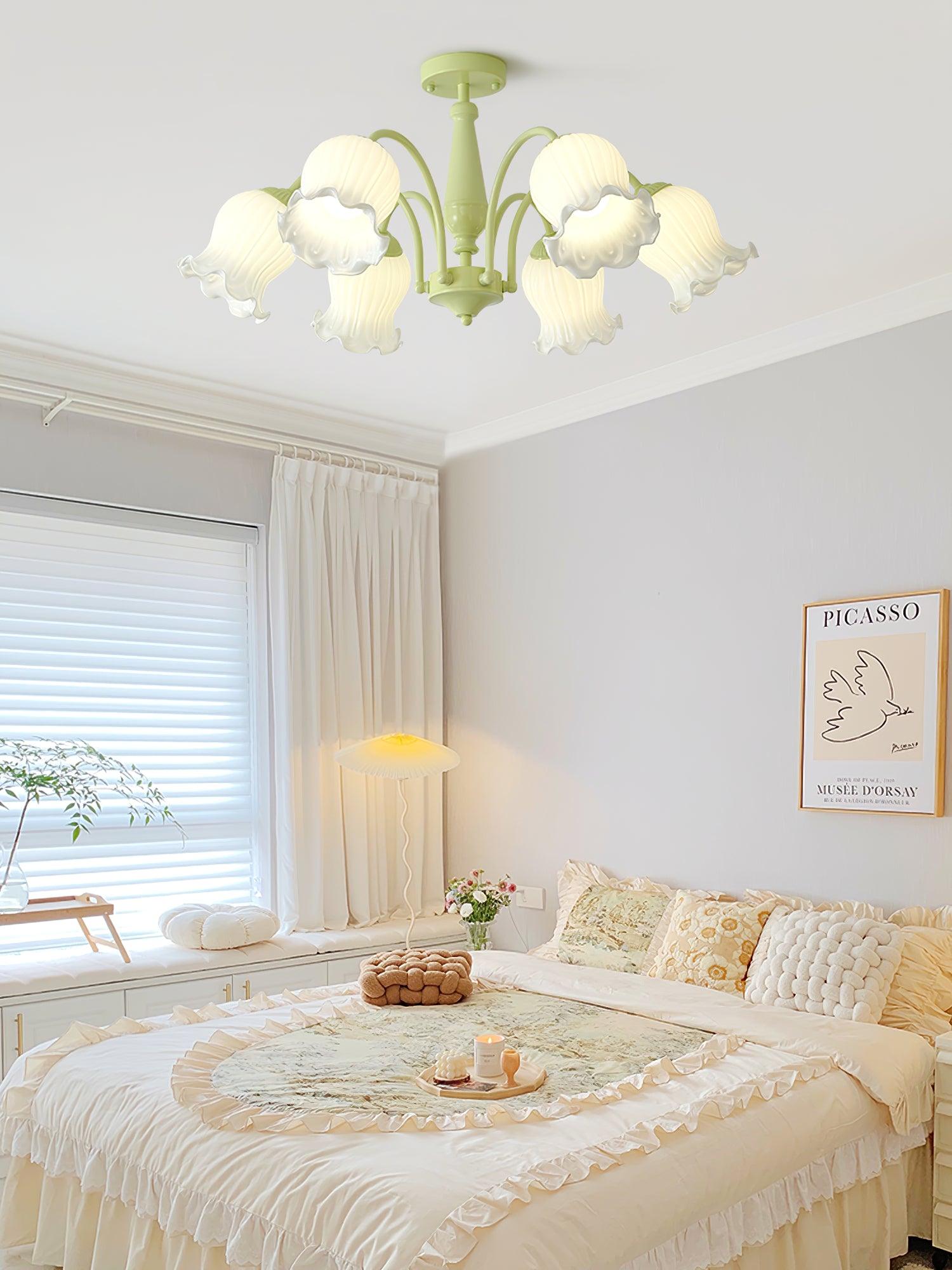 Fantasy_Lily_Chandelier_10