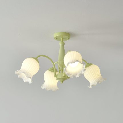 Fantasy Lily Chandelier