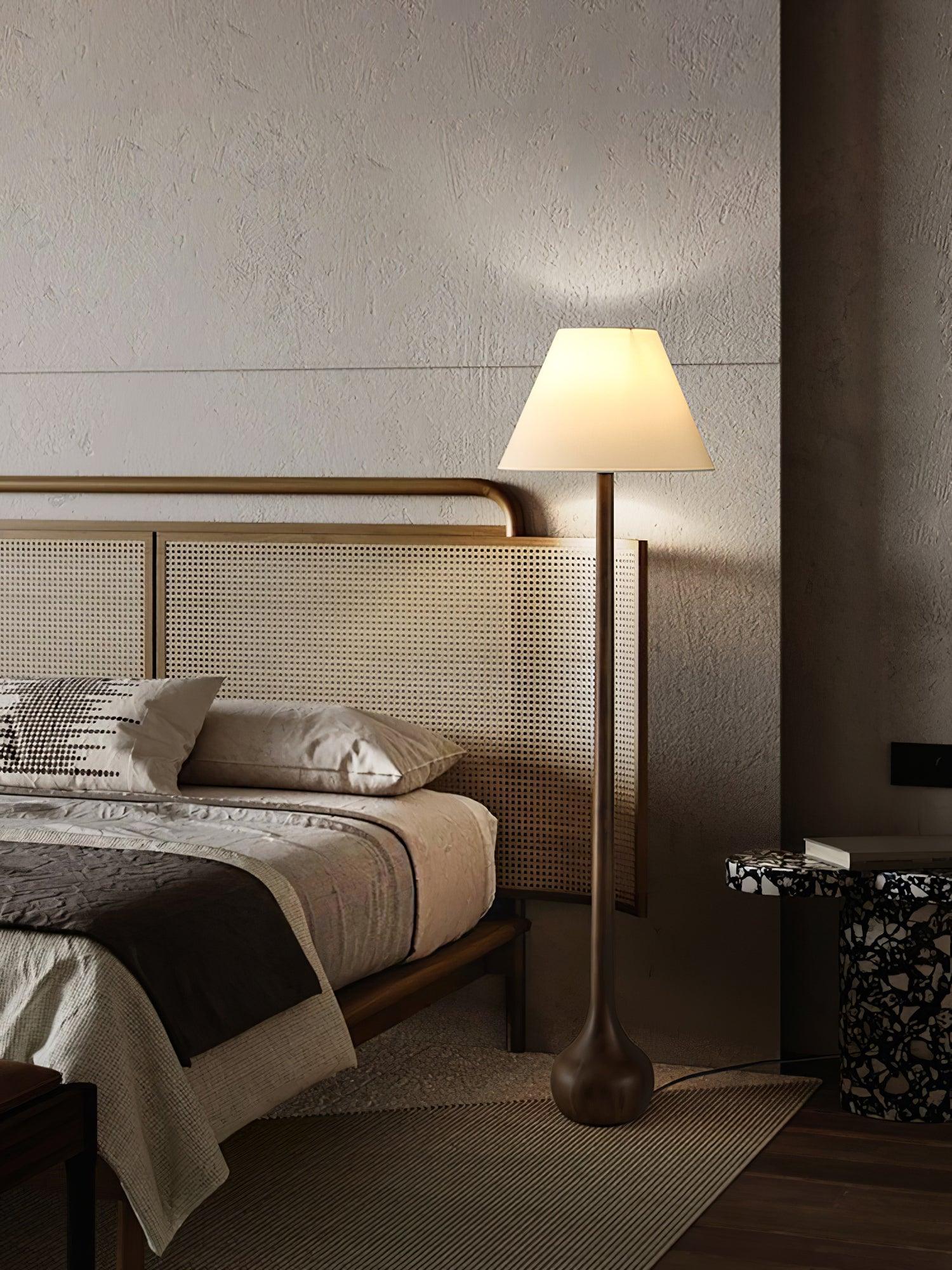 Final_Strike_Floor_Lamp__42